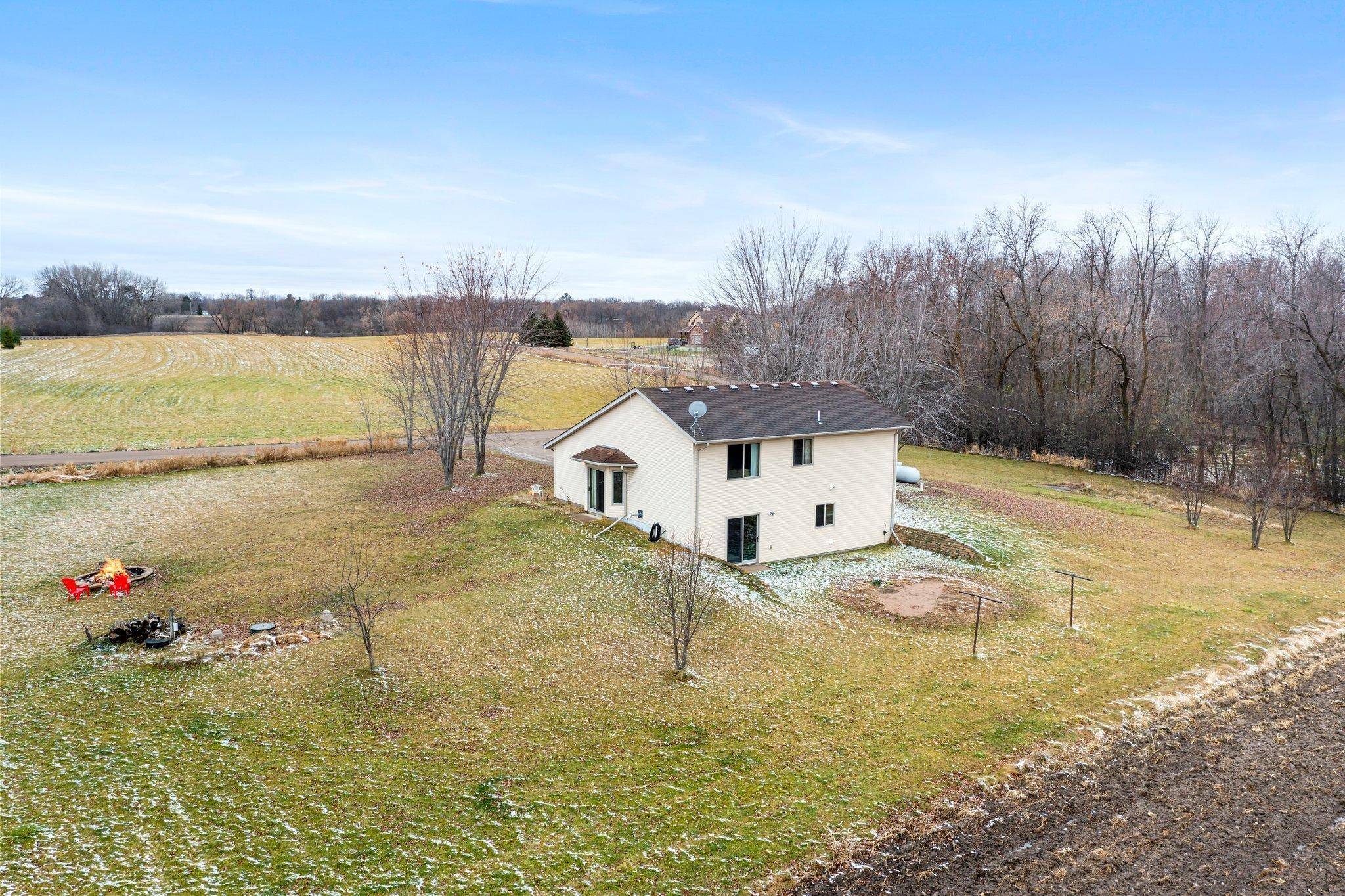 Stanchfield, MN 55080,1829 400th LN NE