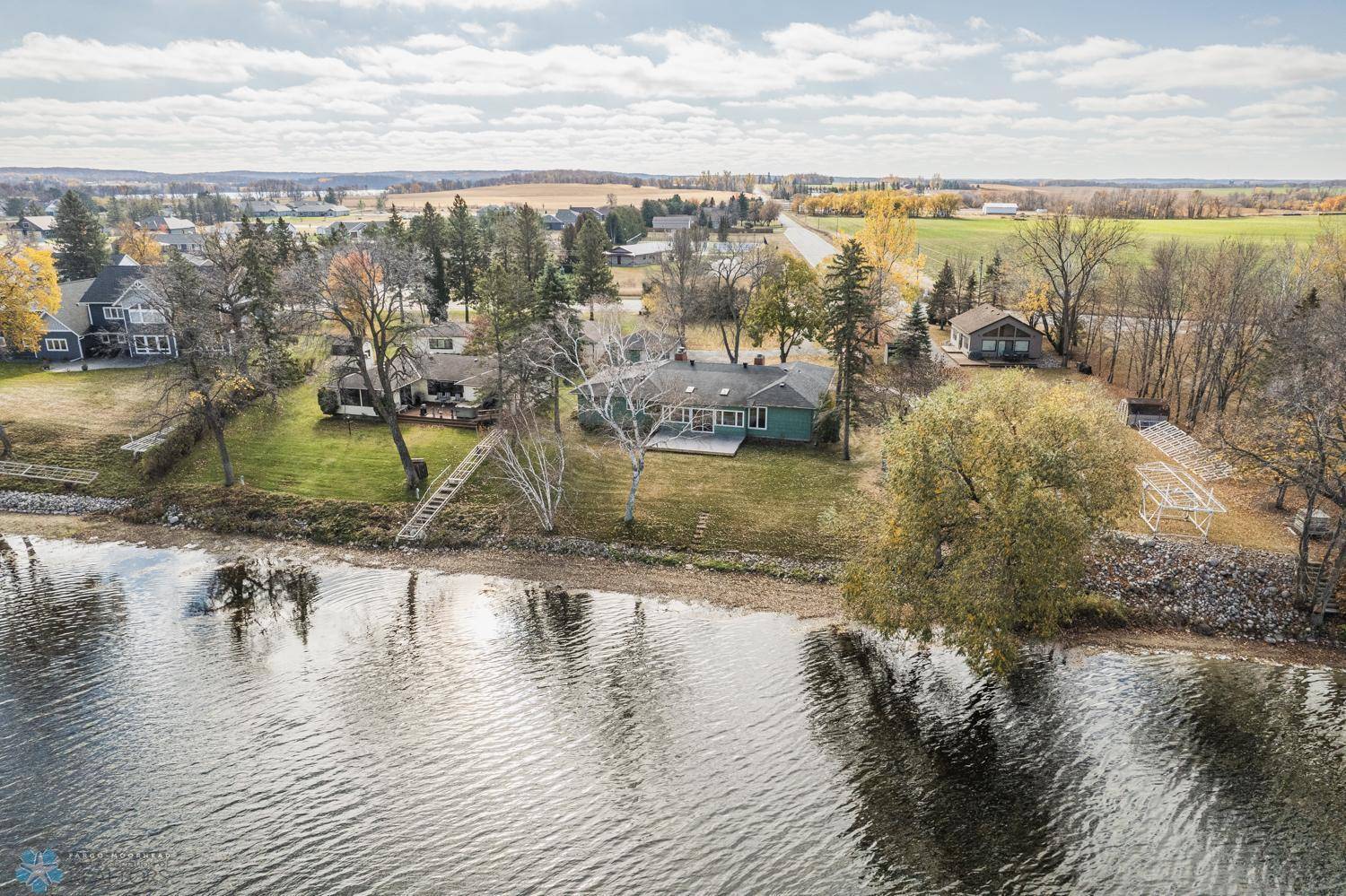 Detroit Lakes, MN 56501,604 S Shore DR
