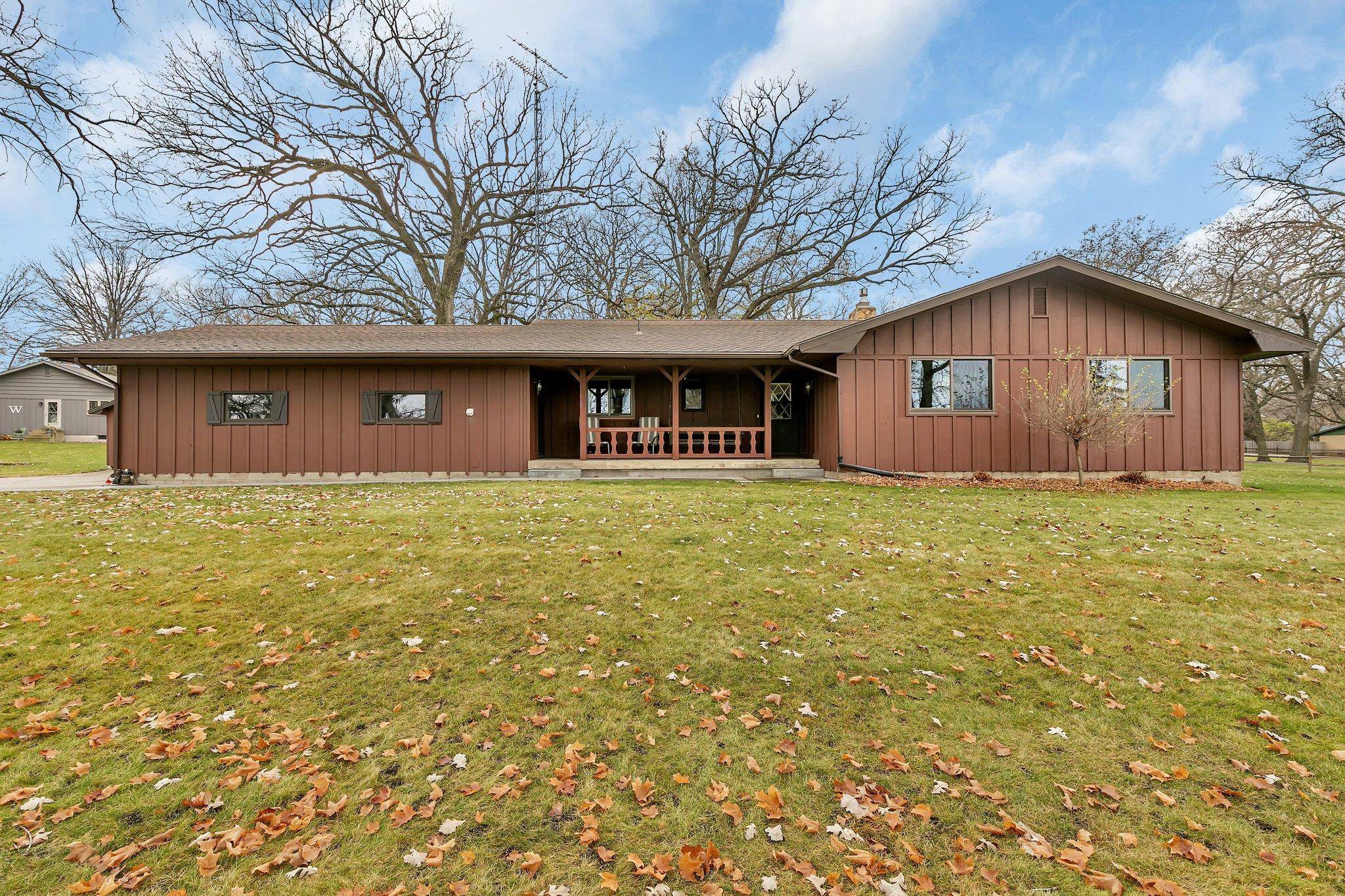 Litchfield, MN 55355,60021 279th ST