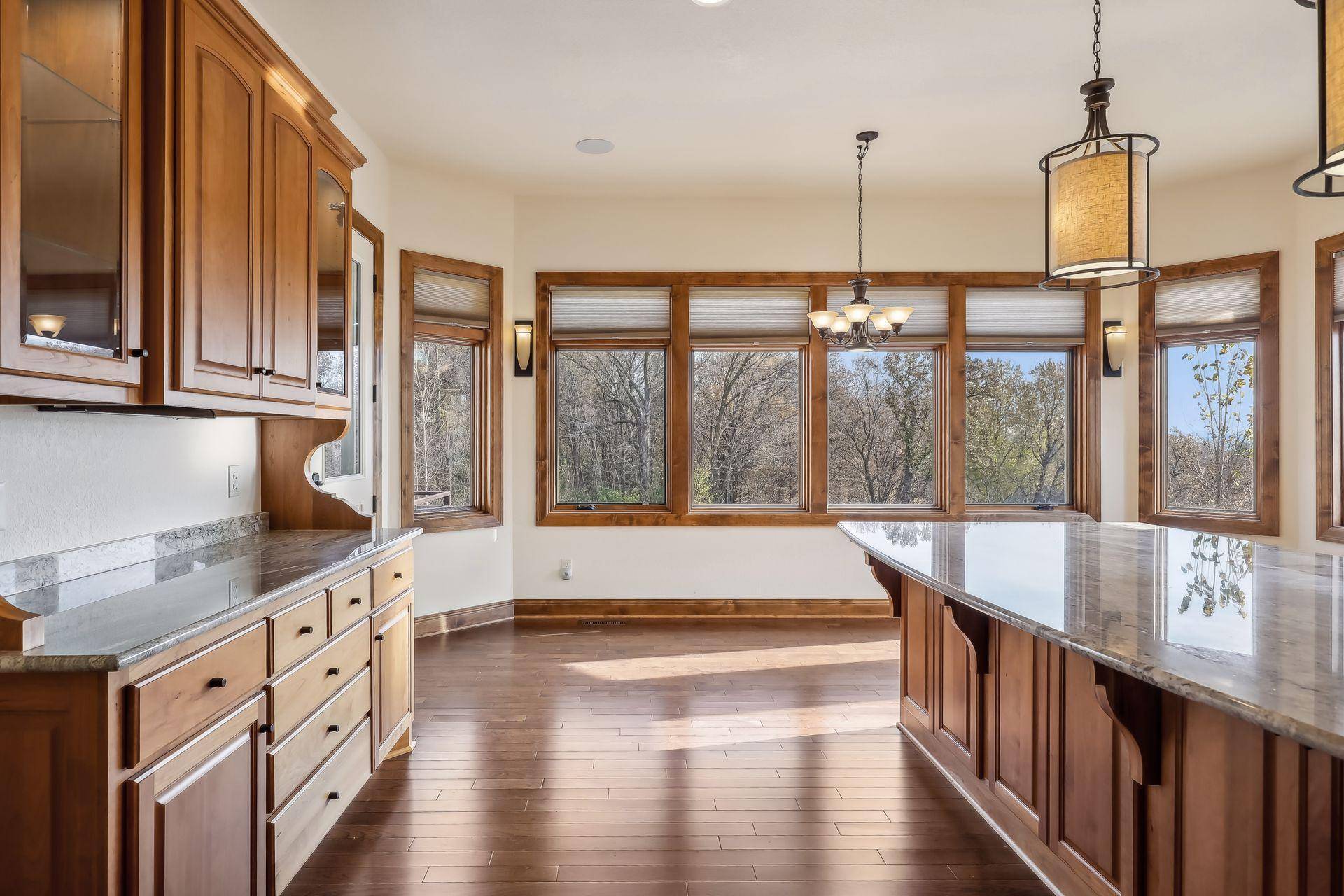 Prior Lake, MN 55372,14161 Shady Beach DR NE
