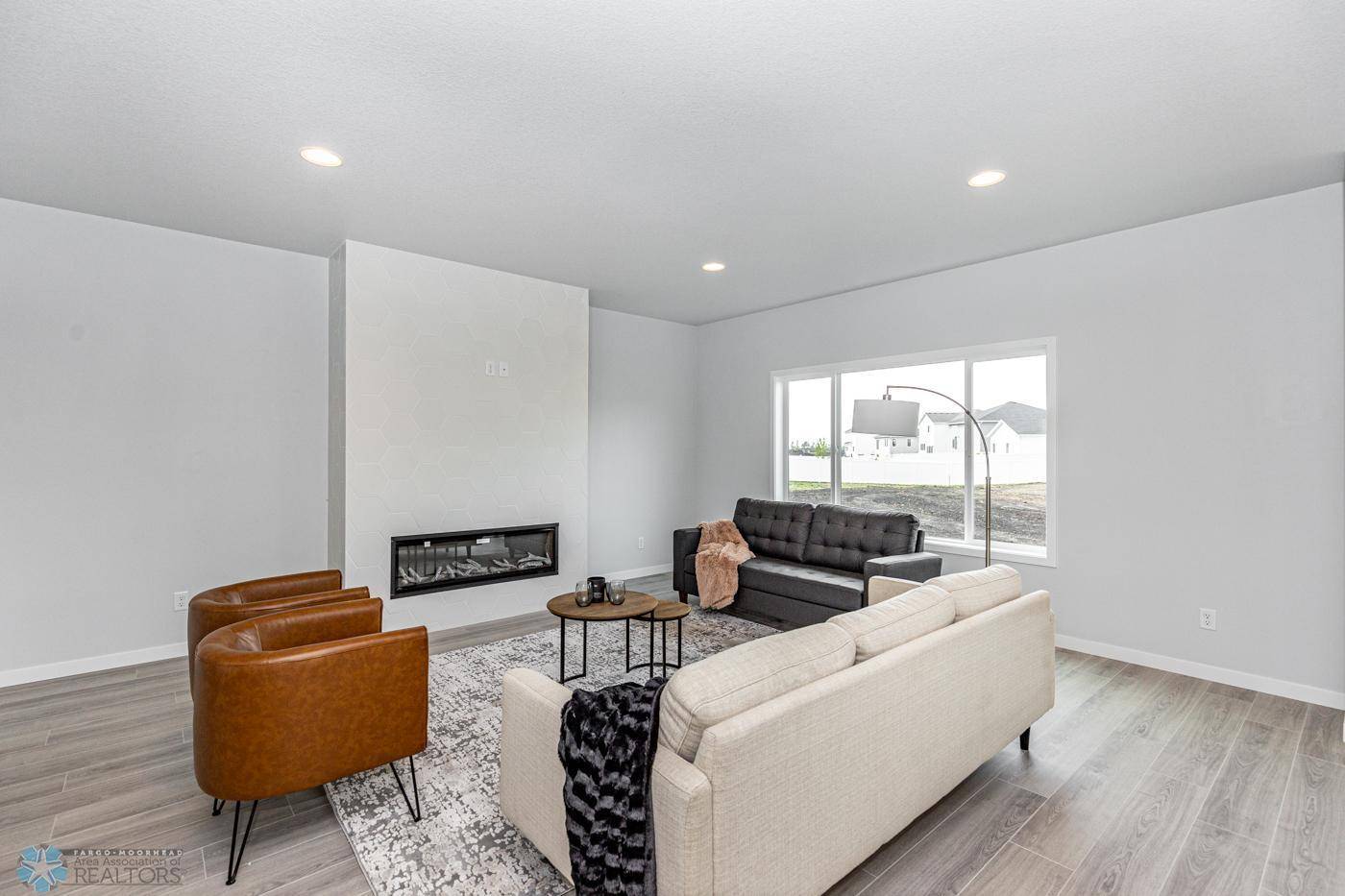 West Fargo, ND 58078,5480 Lori Lane W