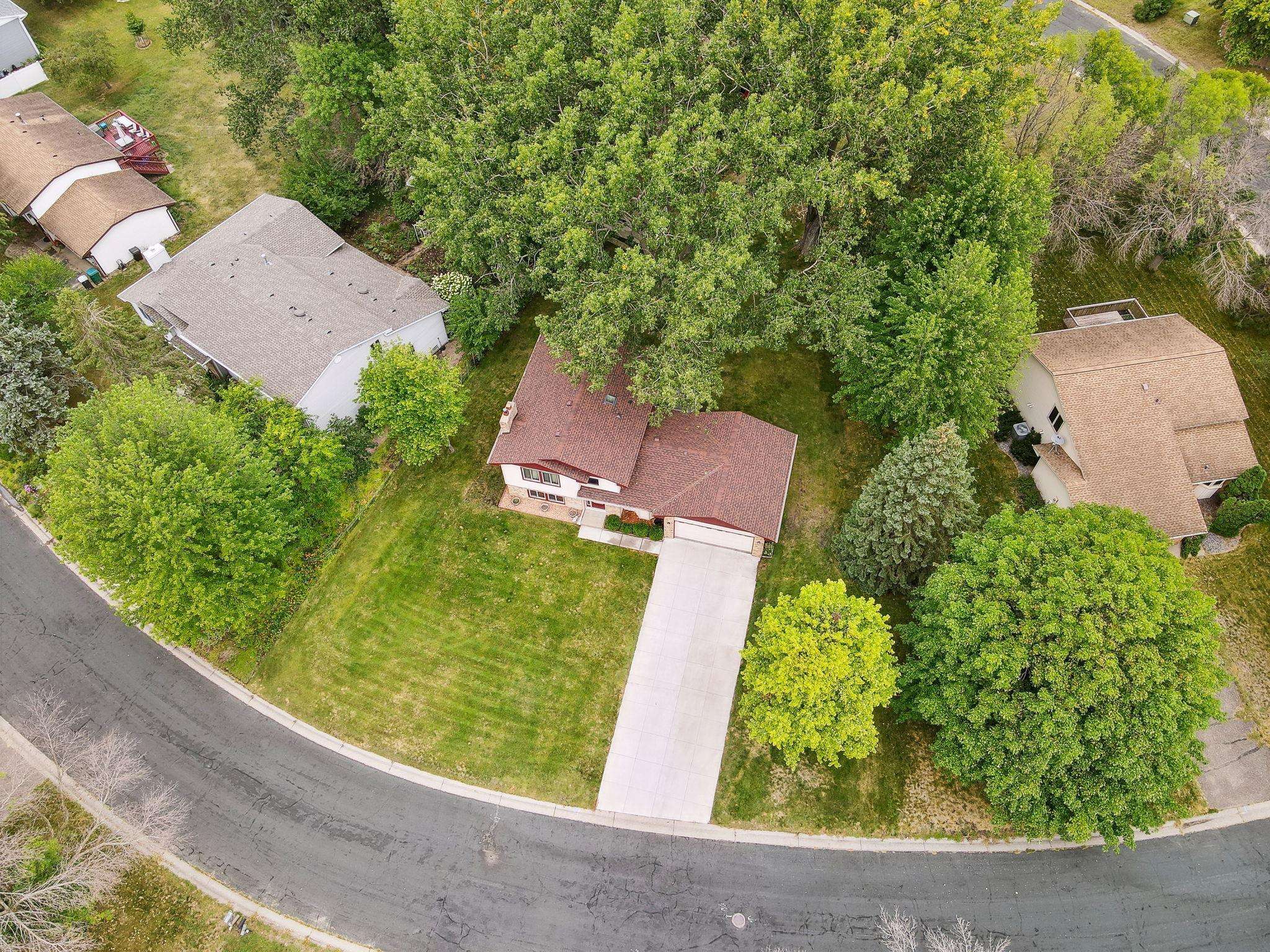 Shoreview, MN 55126,1539 Lois DR