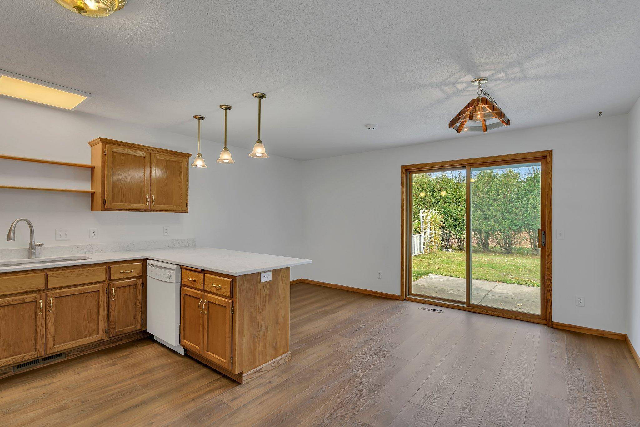 Milaca, MN 56353,1045 3rd AVE NE