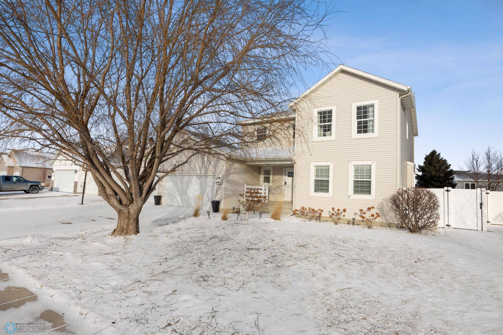 Fargo, ND 58104,5592 Farmstead CT S