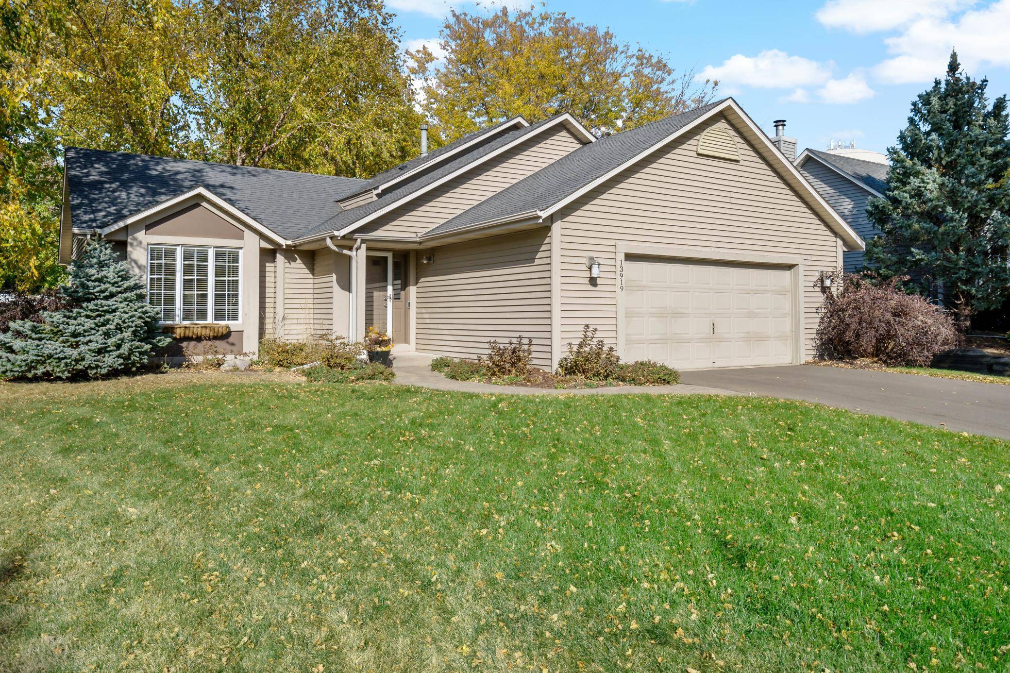 Rosemount, MN 55068,13919 Copper CT