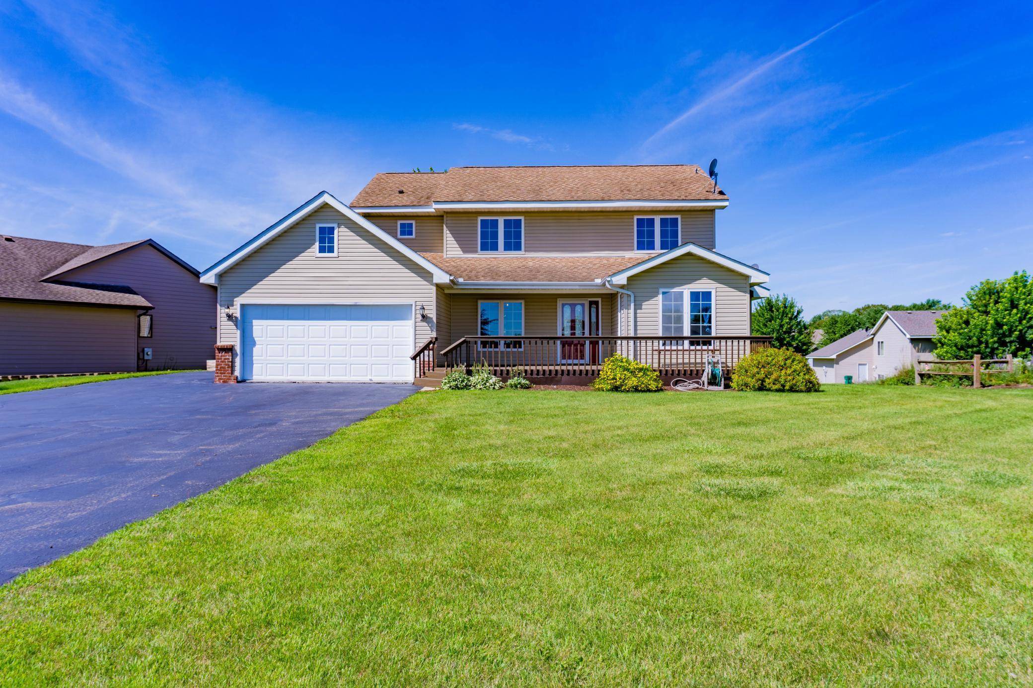 Lester Prairie, MN 55354,1002 Bluestem LN