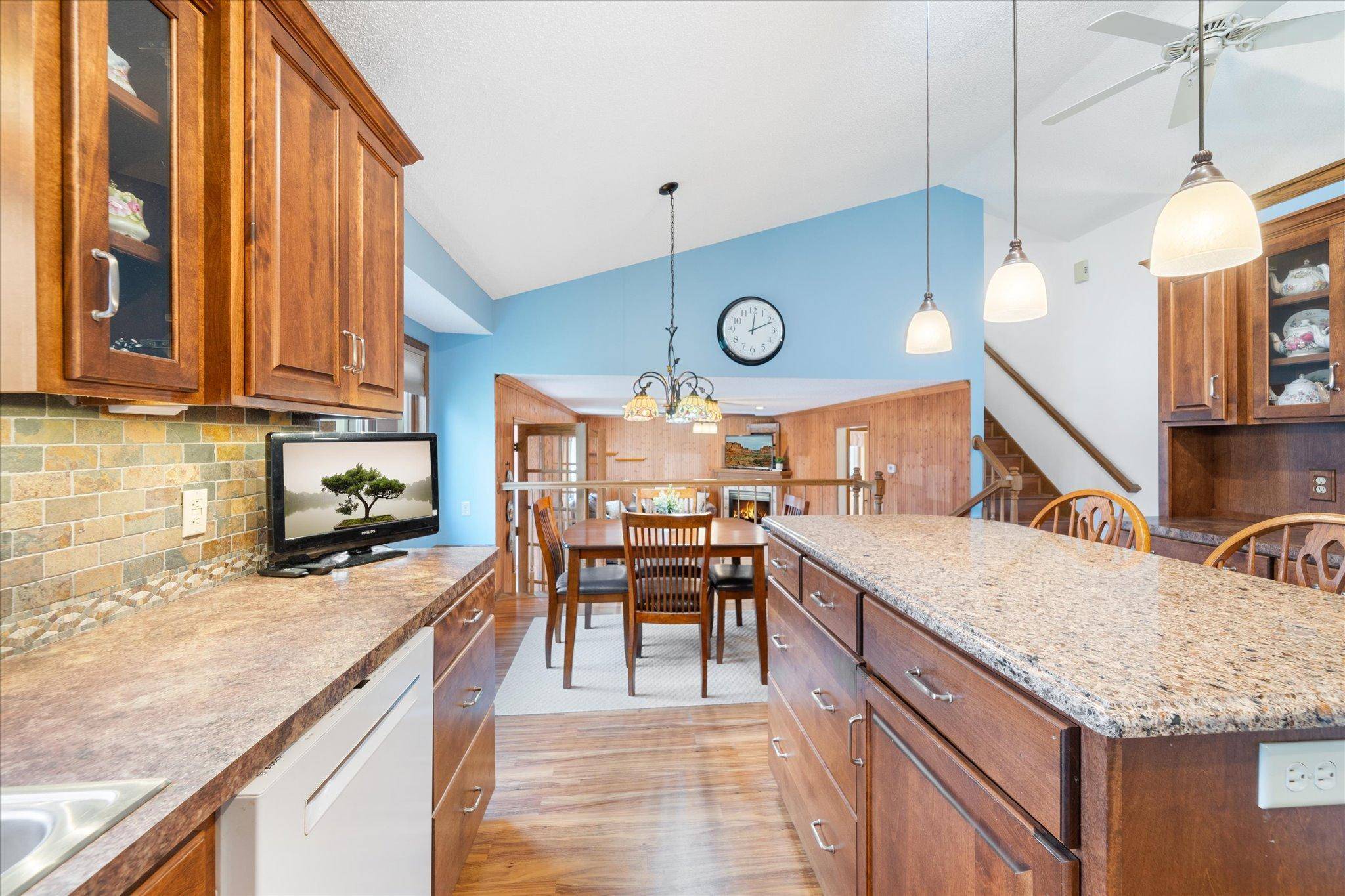 Lino Lakes, MN 55014,6407 Fawn LN