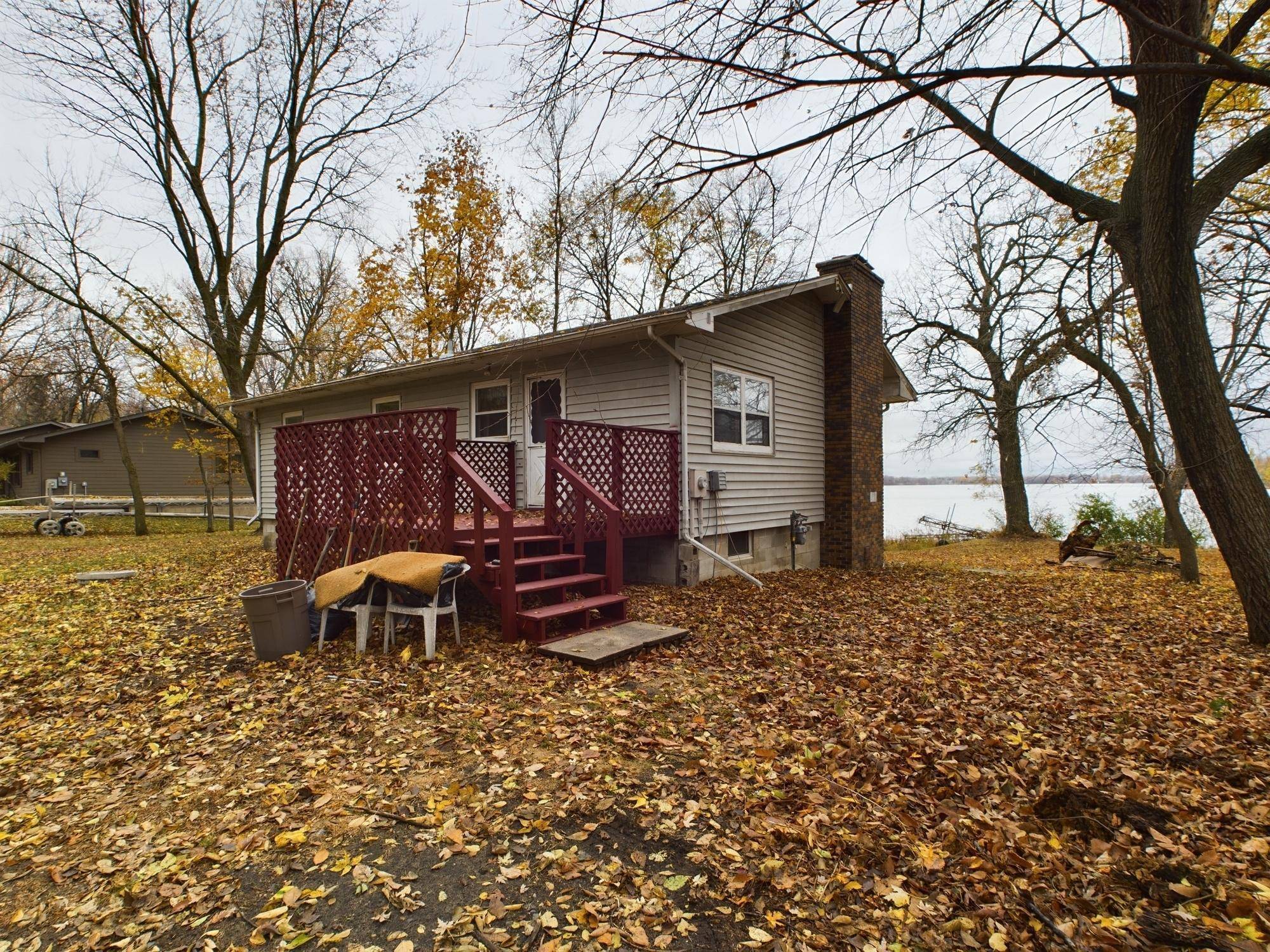 Darwin, MN 55324,67631 224th ST