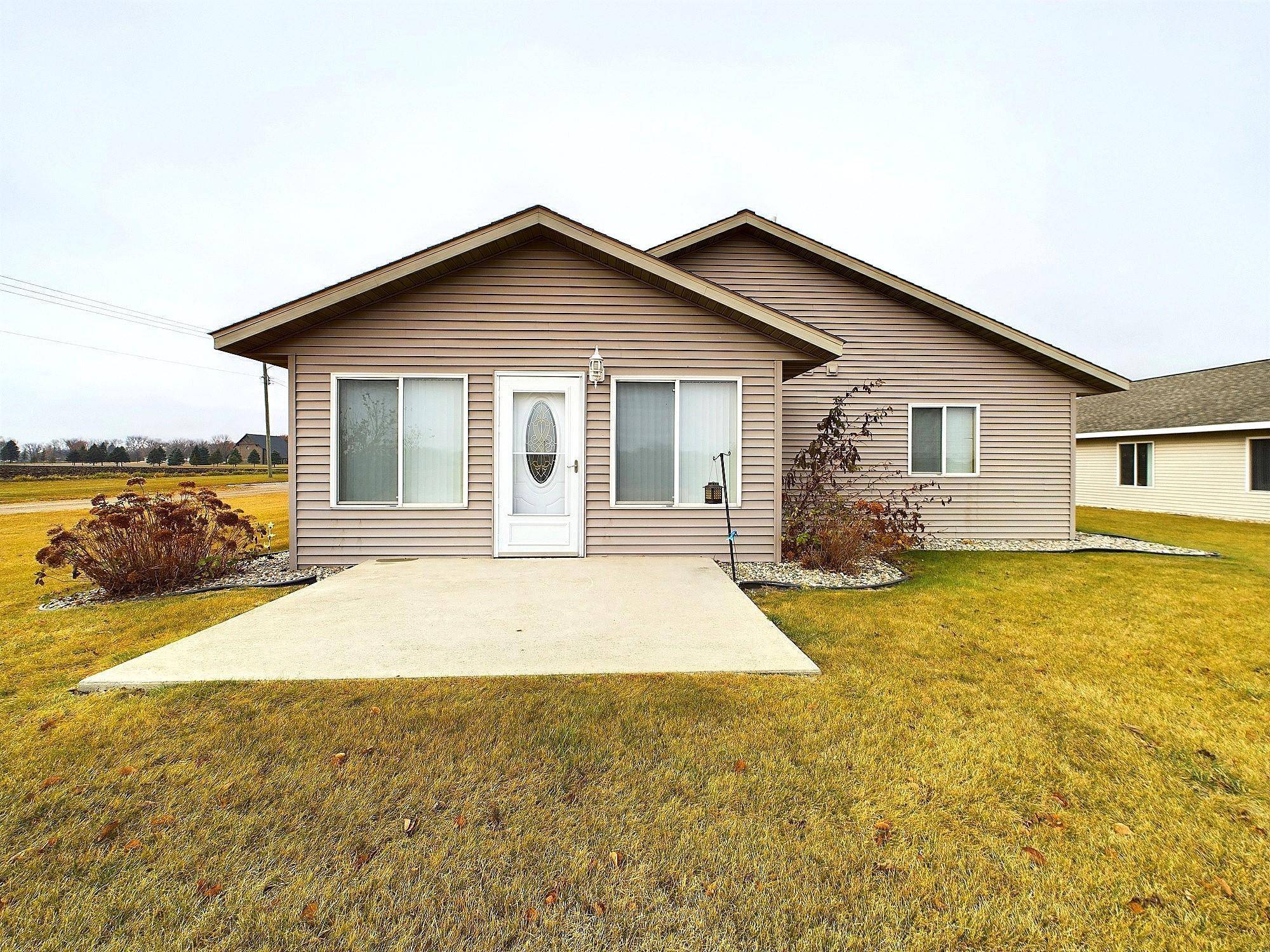 Hoffman, MN 56339,114 8th ST S