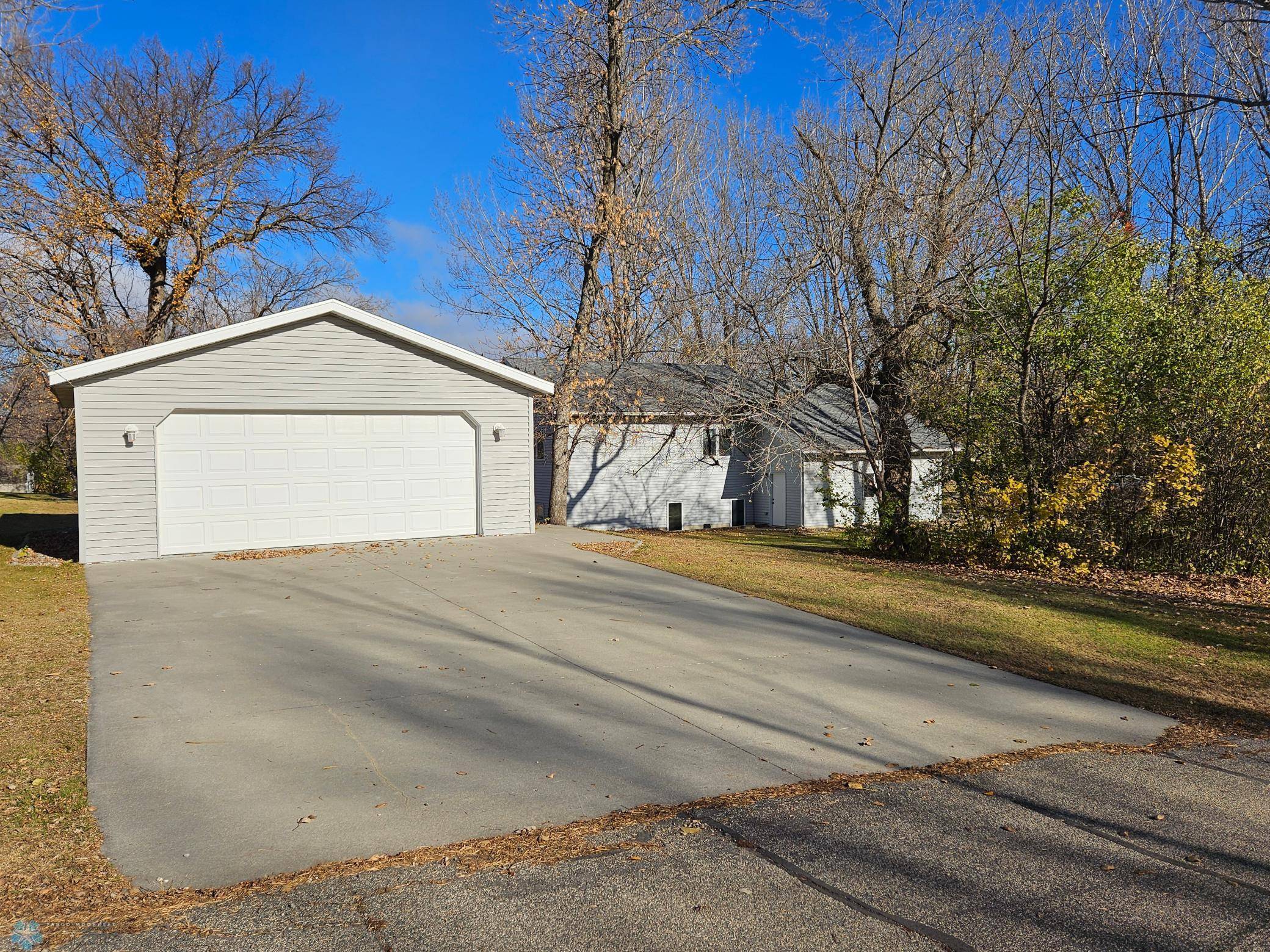 Lake Park, MN 56554,5014 5th ST