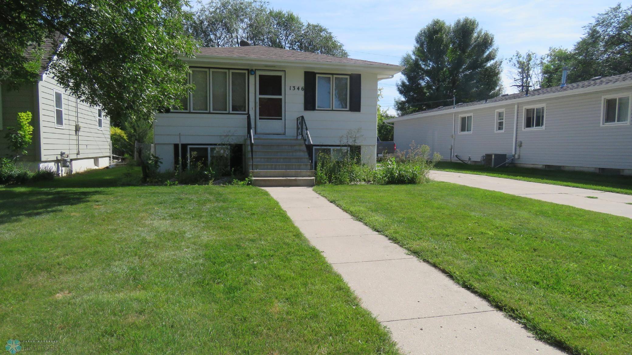 Fargo, ND 58103,1346 17th ST S