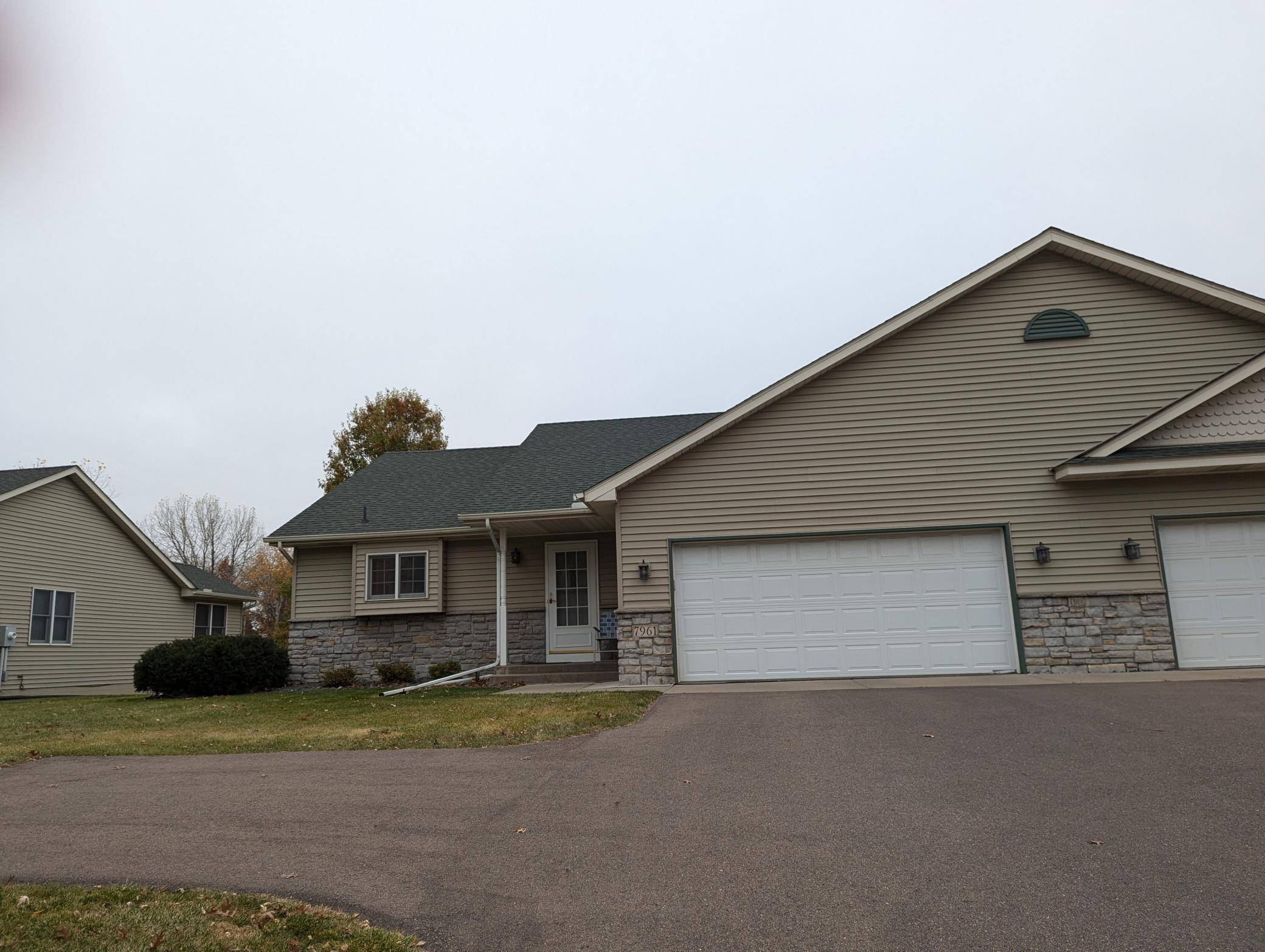 Oakdale, MN 55128,7961 15th ST N