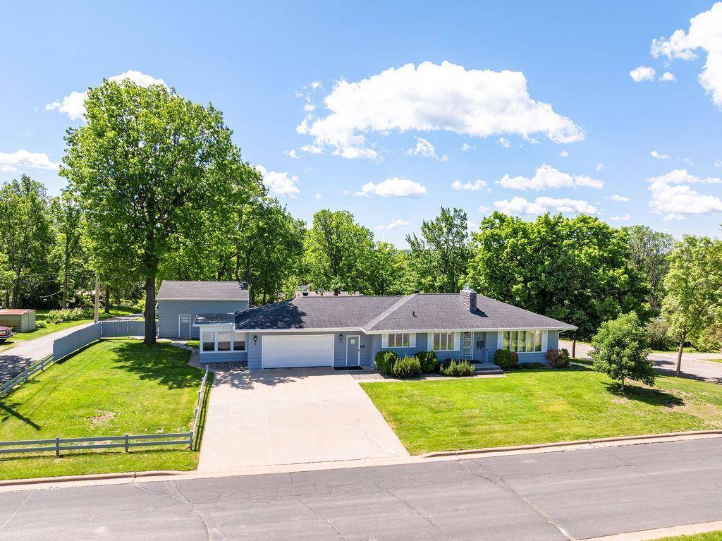 Grand Rapids, MN 55744,602 NE 7th ST