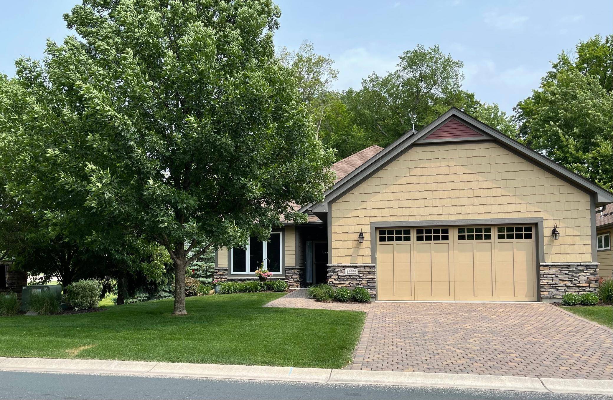 Prior Lake, MN 55372,15555 Drake CIR NW