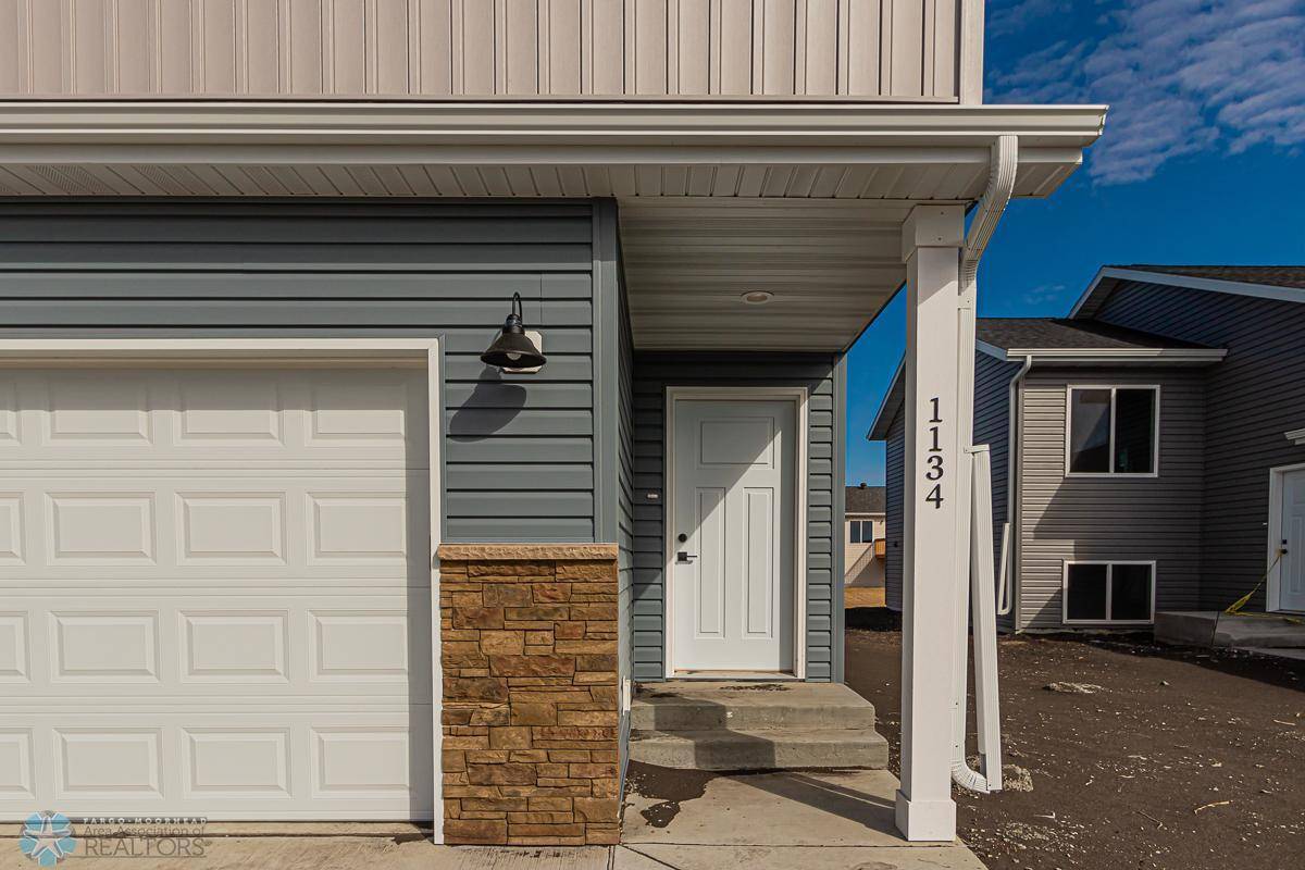 West Fargo, ND 58078,1134 JILL DR W