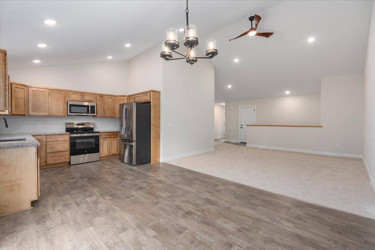 Alma, WI 54610,S1546 Shawnee DR #Unit A
