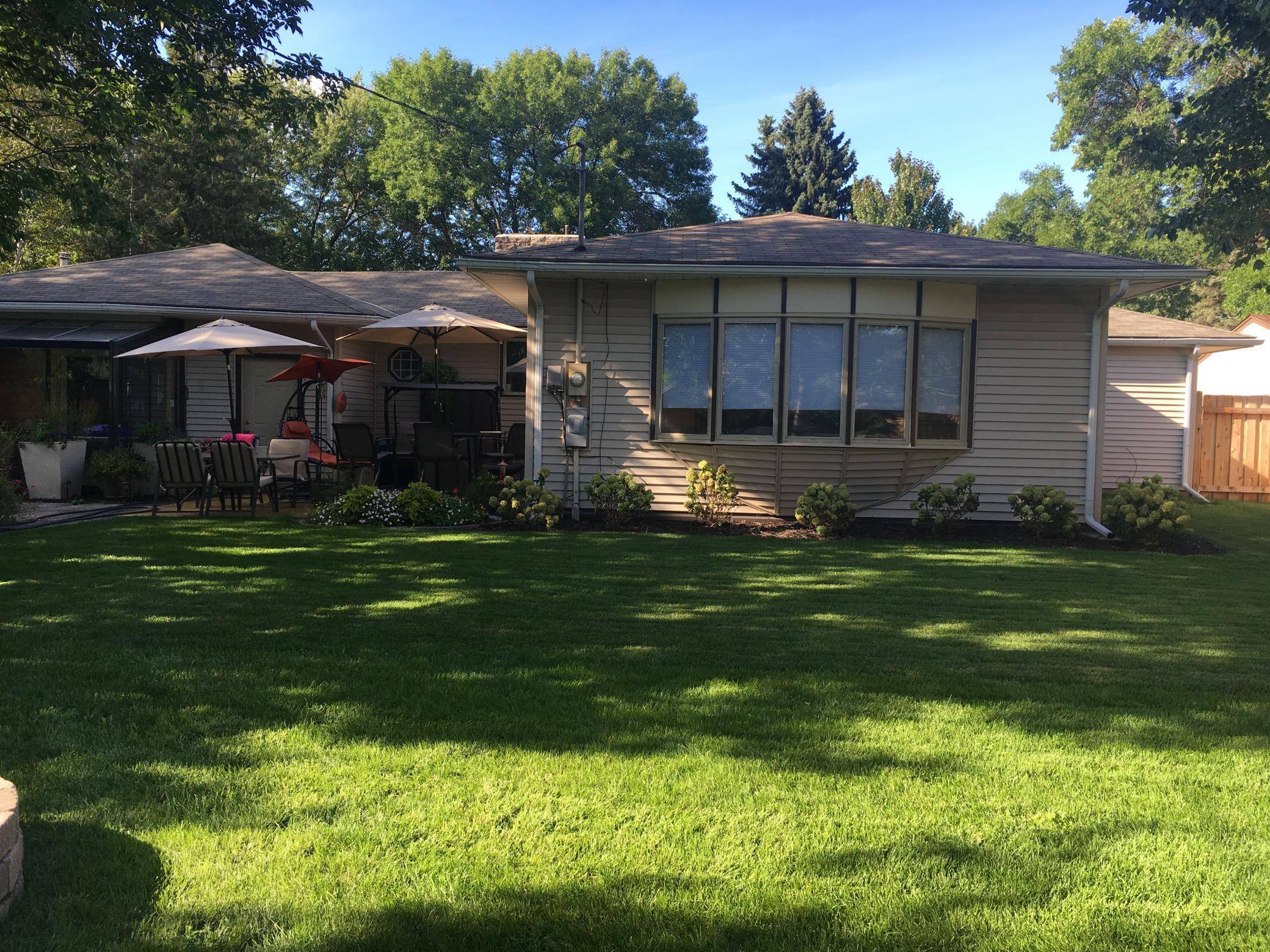 White Bear Lake, MN 55110,2228 Randy AVE