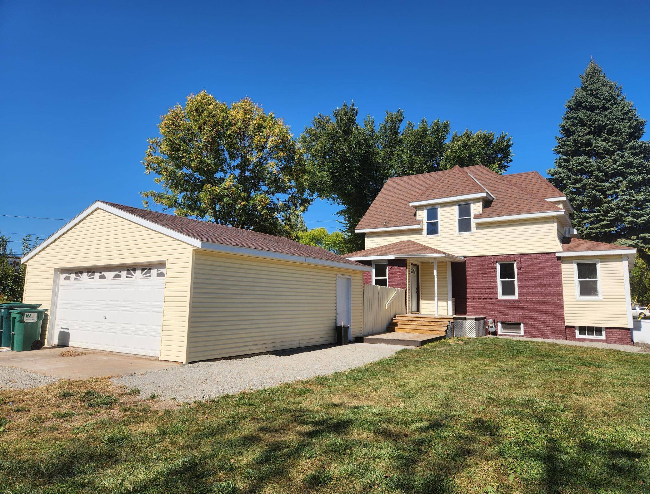 Silver Lake, MN 55381,109 Grove AVE S