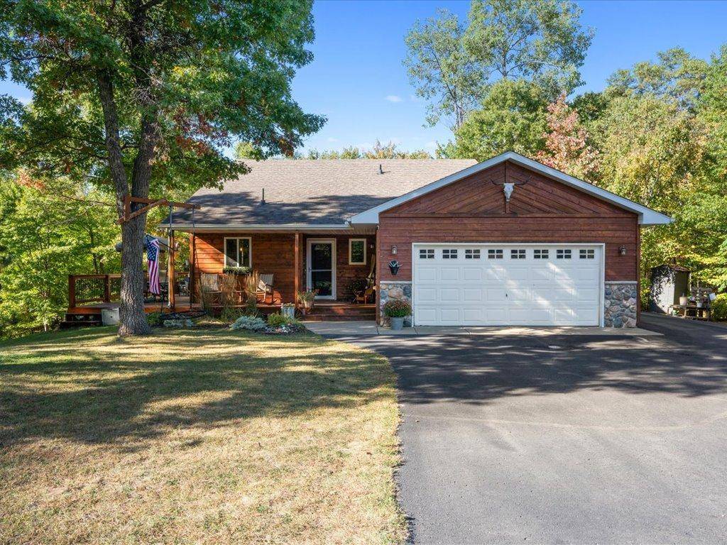 Breezy Point, MN 56472,7888 Logging LN