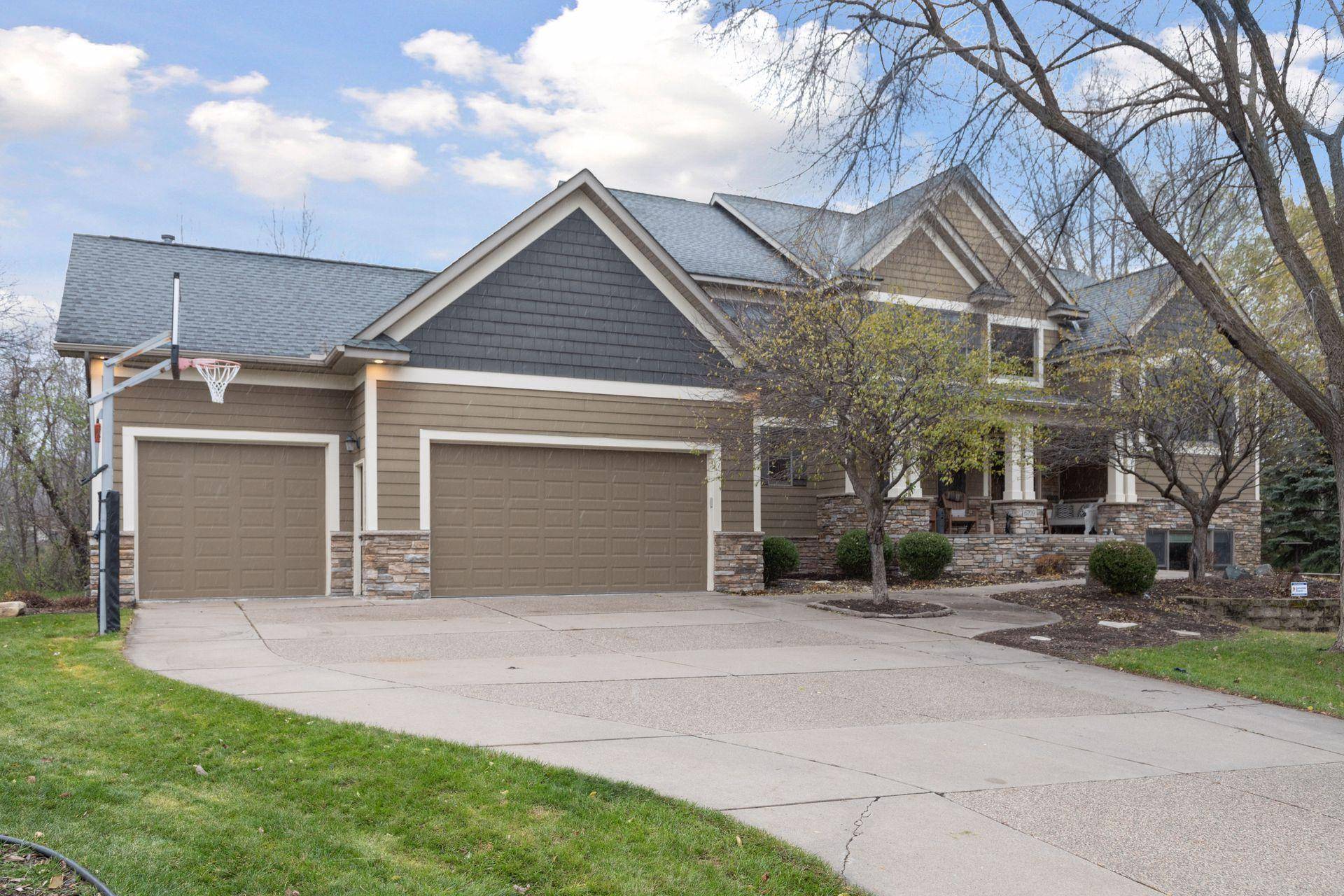 Lino Lakes, MN 55038,6709 Meadowlark CT