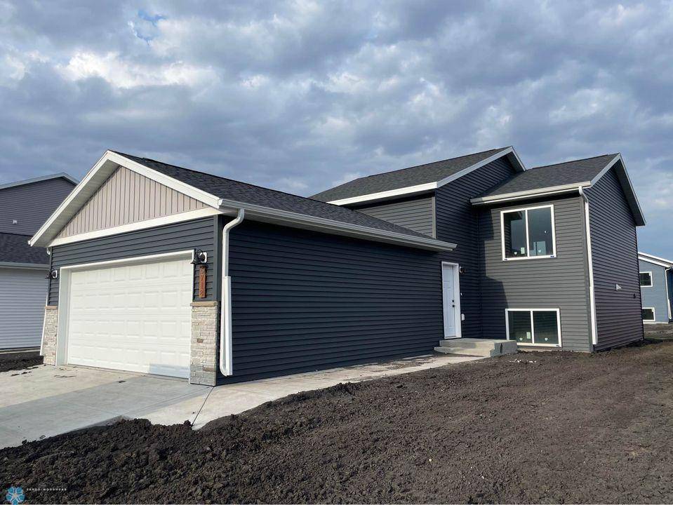 Horace, ND 58047,6718 68 ST S