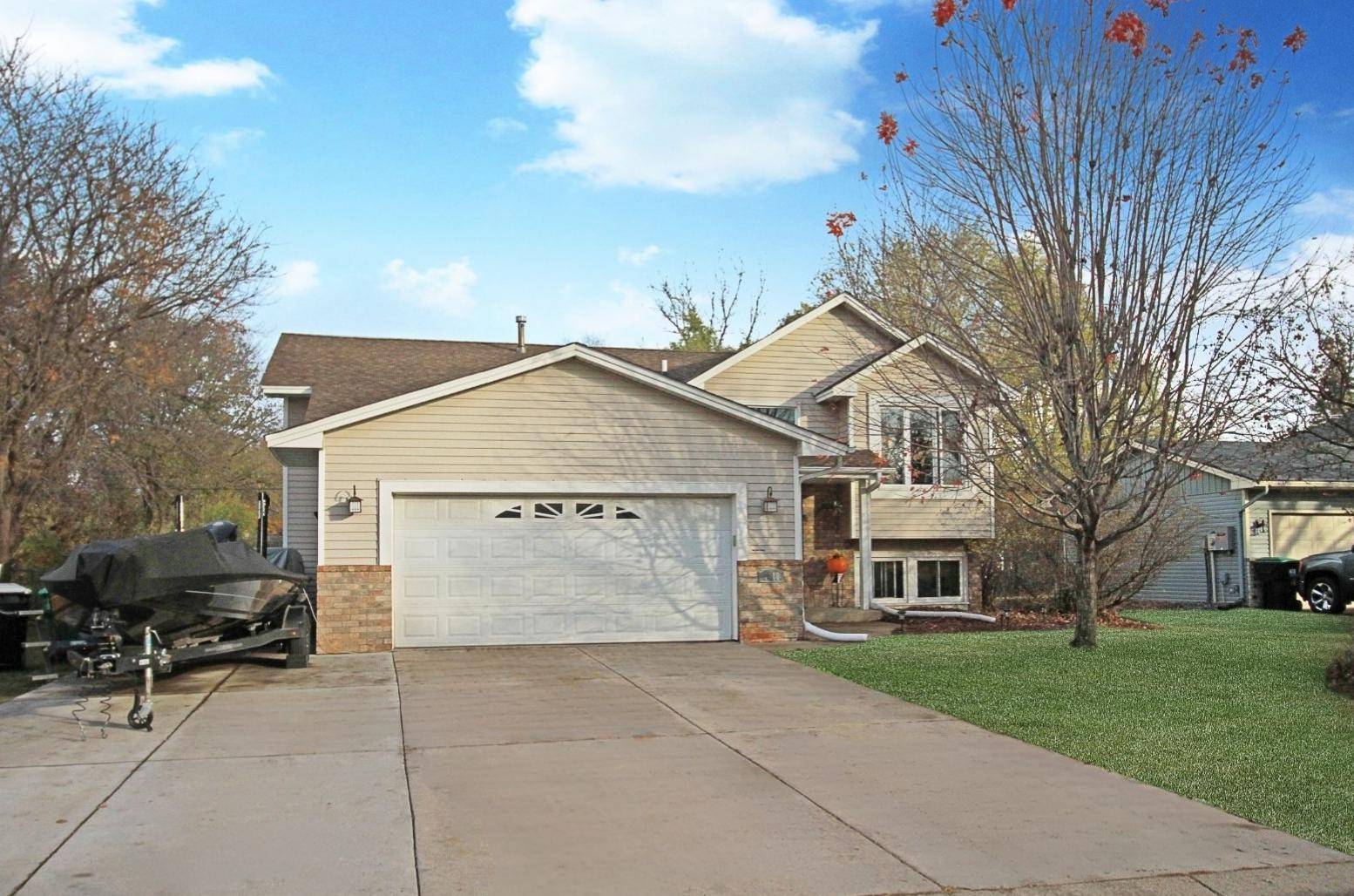 Anoka, MN 55303,3410 Placer AVE