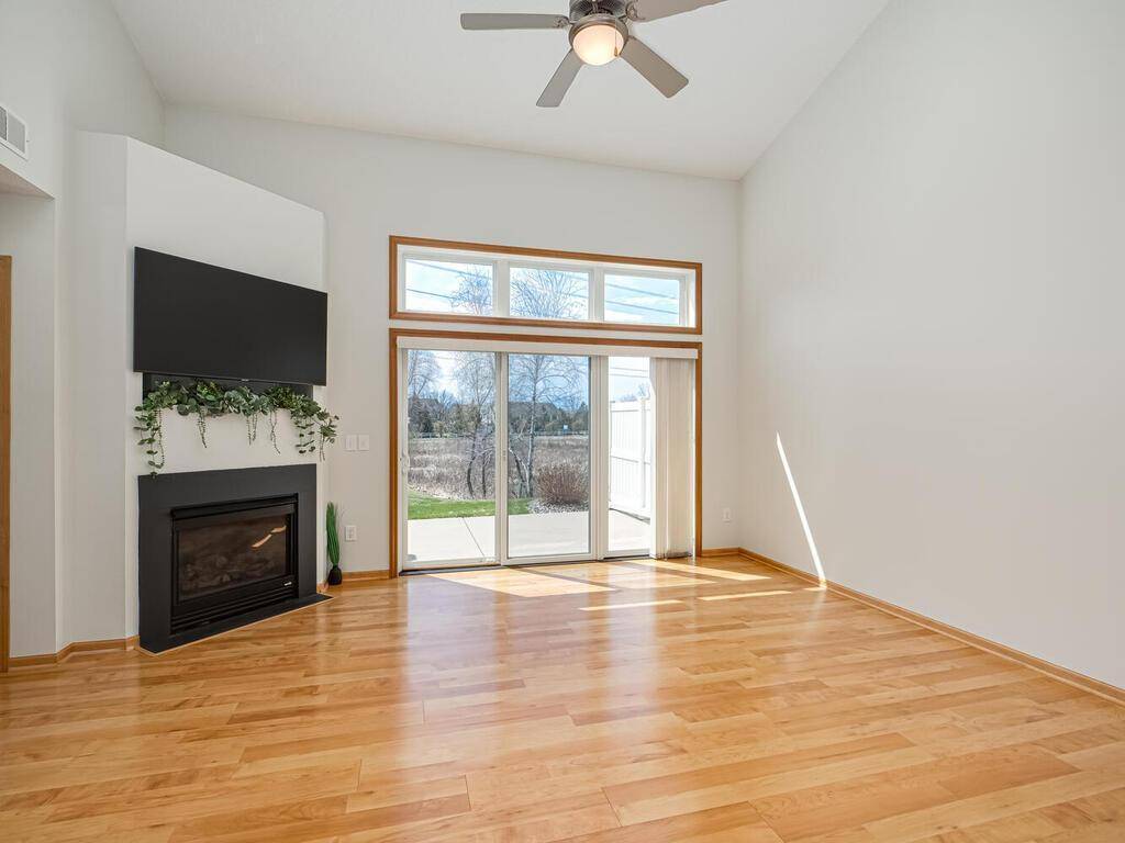 Maple Grove, MN 55311,18869 97th PL N