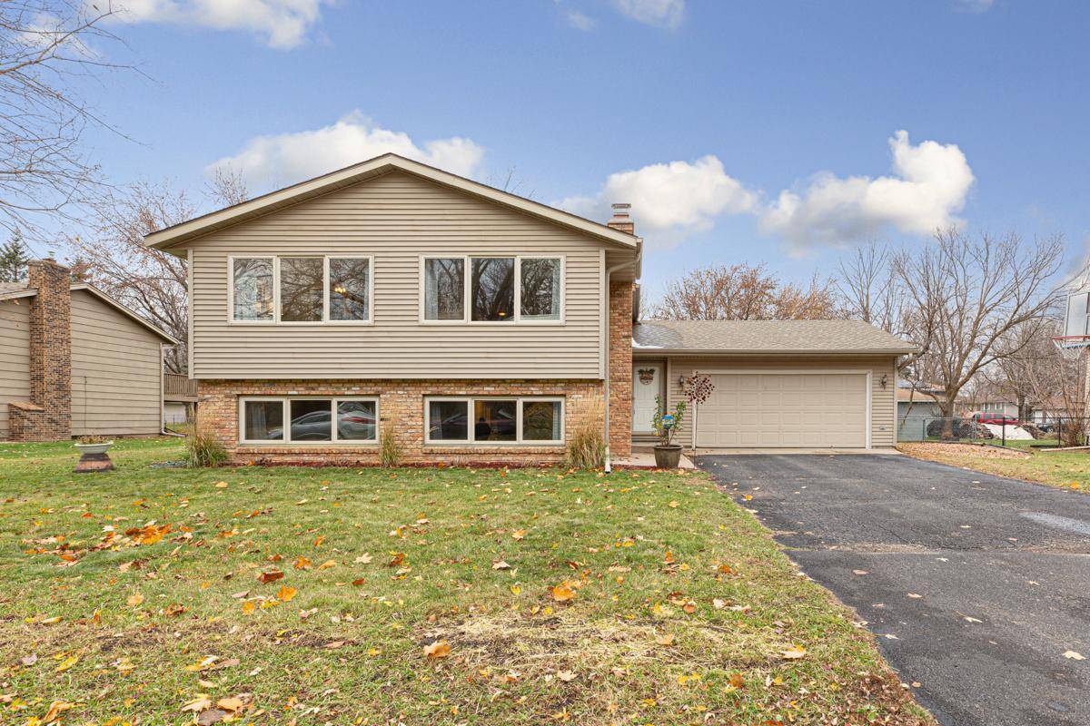 Lakeville, MN 55044,9819 208th ST W