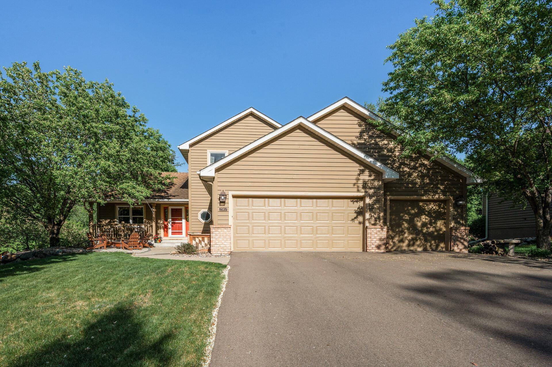 Chanhassen, MN 55317,2567 Bridle Creek TRL