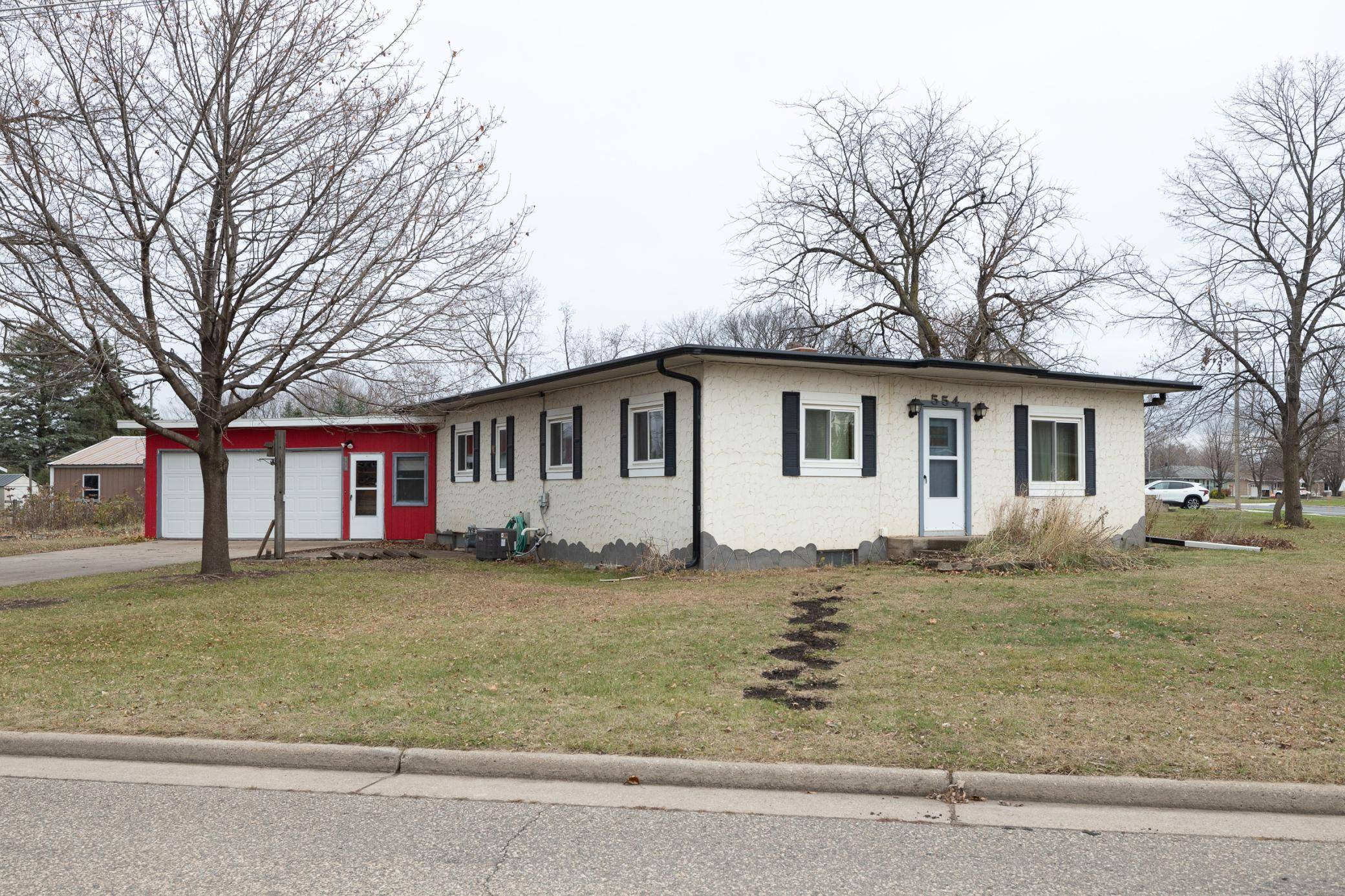 Prescott, WI 54021,554 Elm ST S