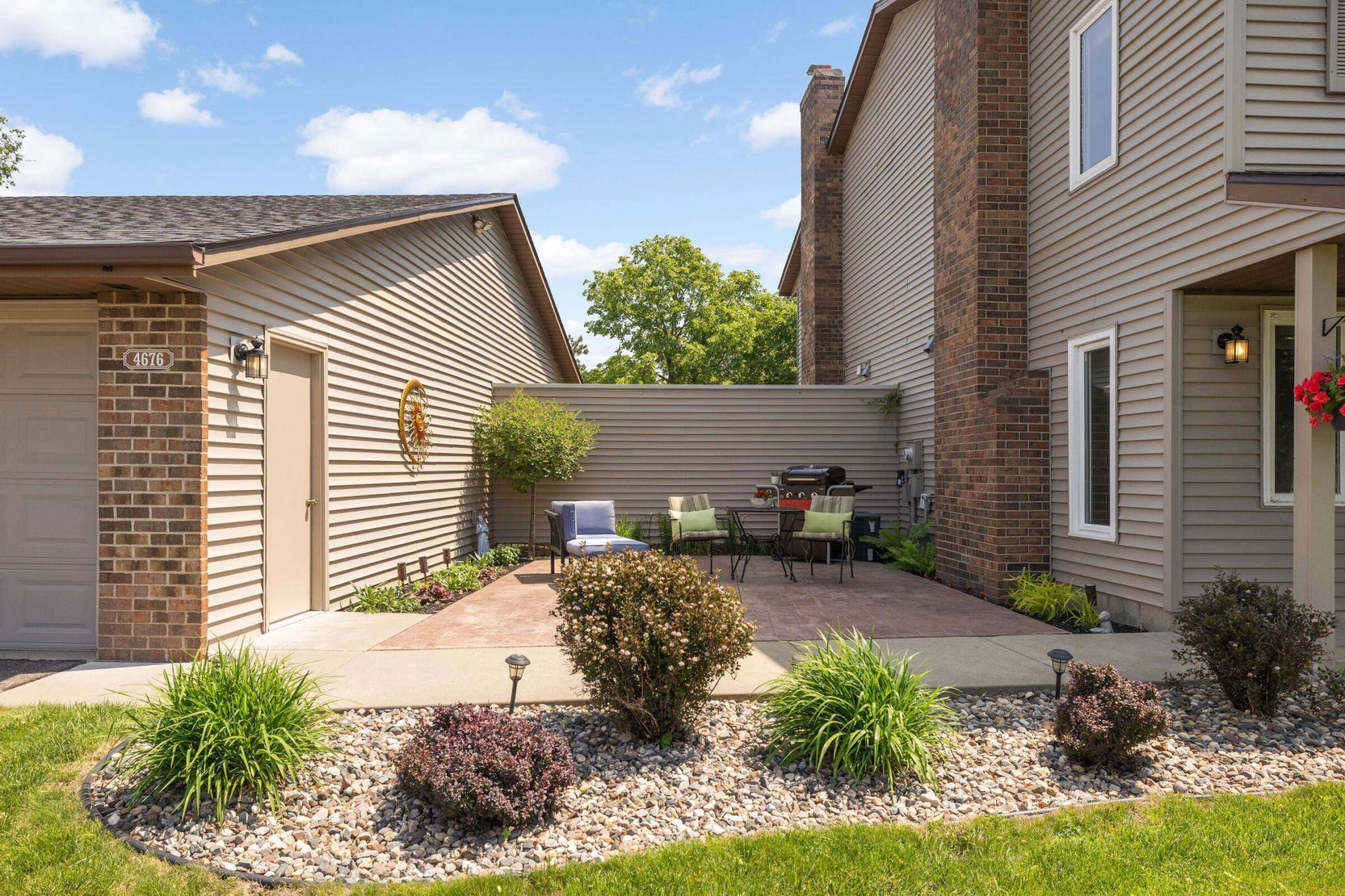 Eagan, MN 55122,4676 Marquis PT