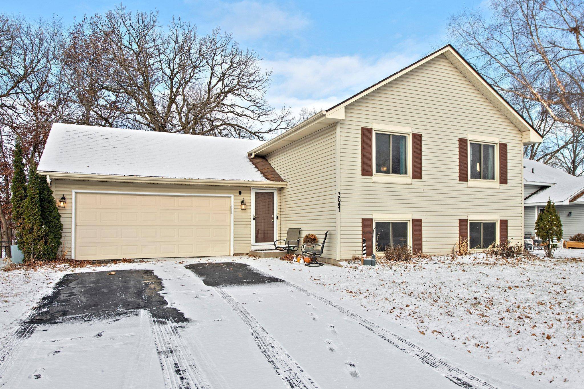 Eagan, MN 55123,3647 Falcon WAY