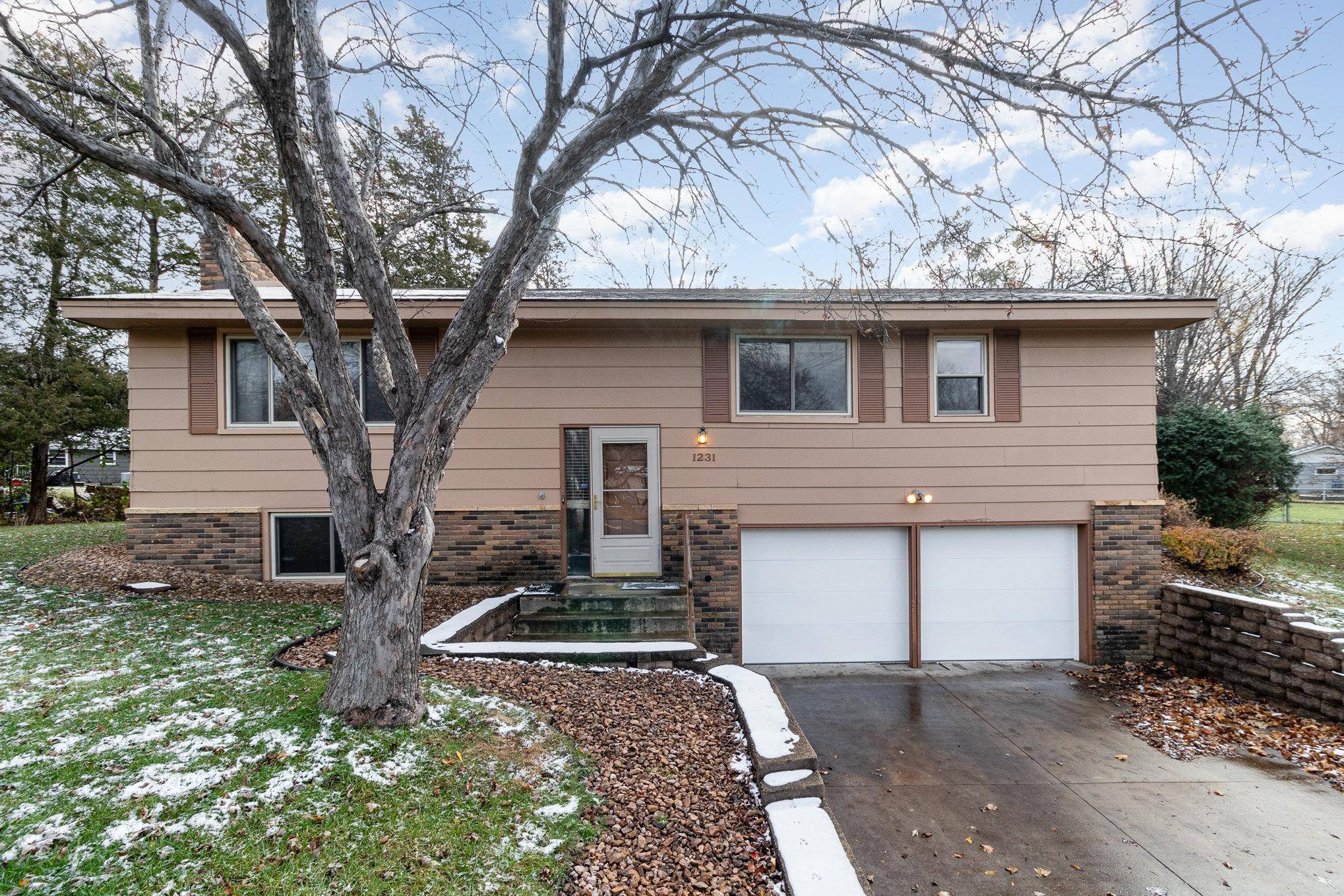 Bloomington, MN 55425,1231 E 97th ST