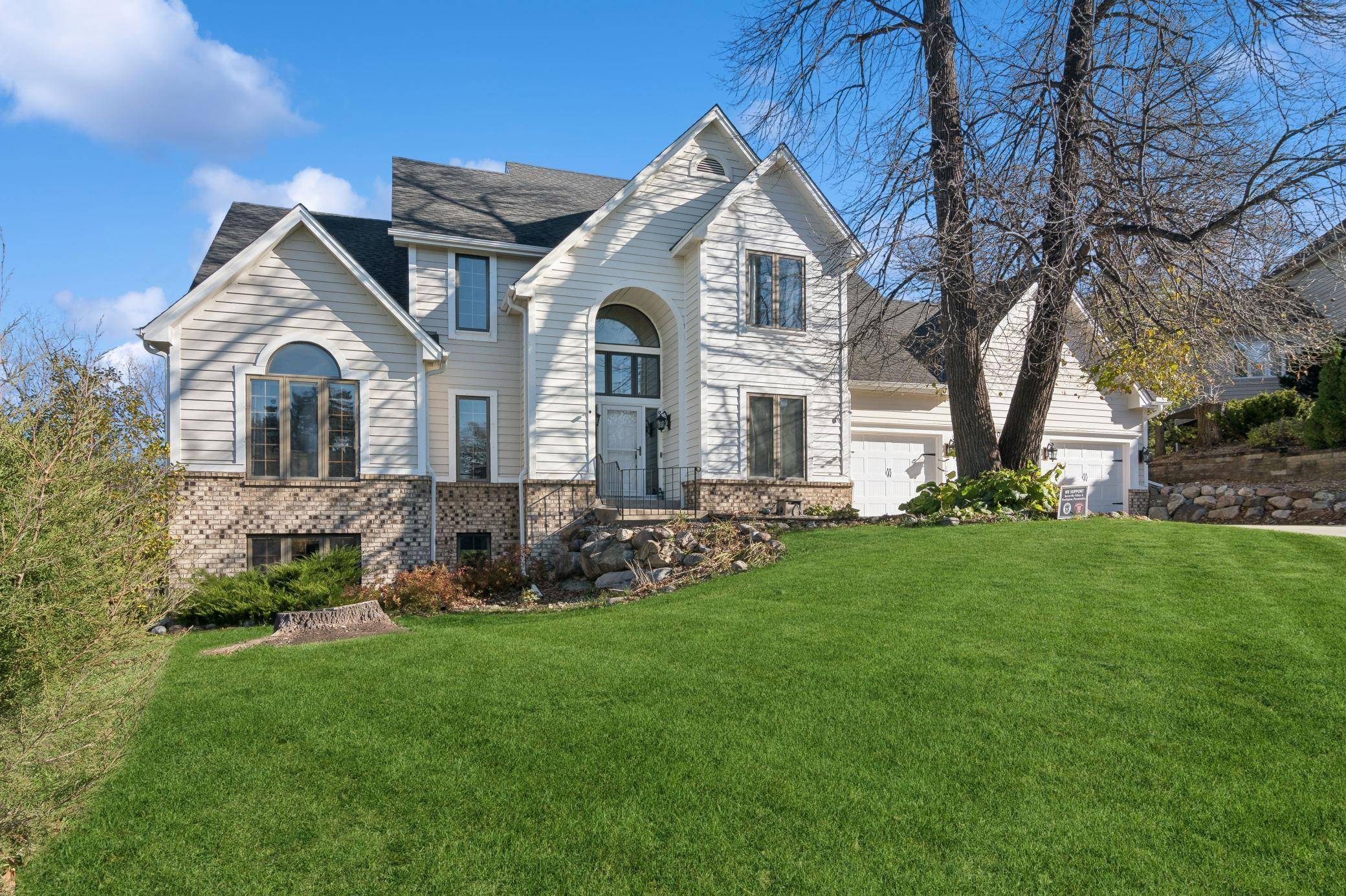 Burnsville, MN 55337,1104 Walden CT