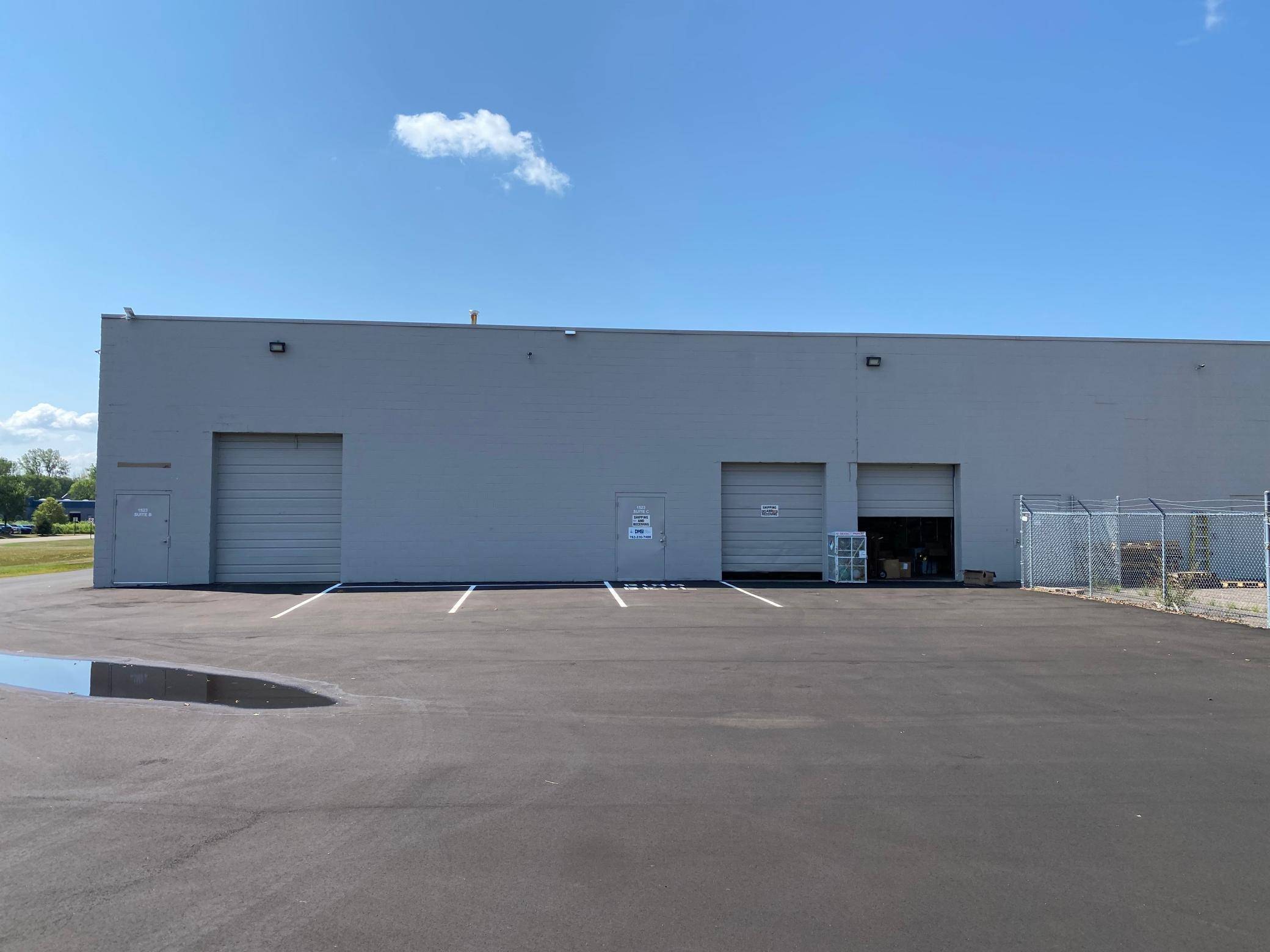 Blaine, MN 55449,1521 94th LN NE