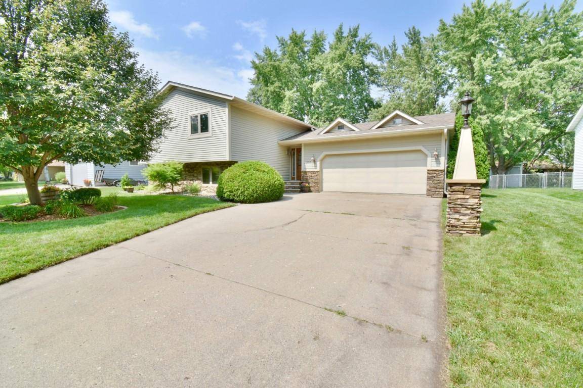 Saint Cloud, MN 56303,2717 Stearns WAY