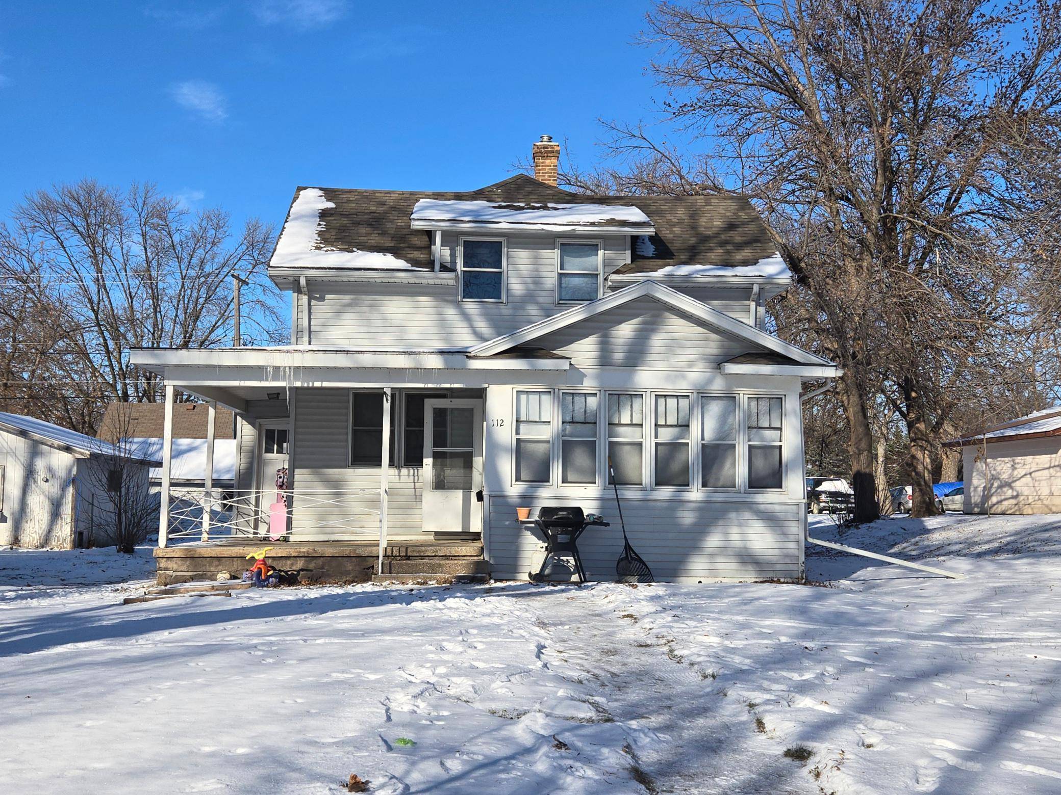 Morris, MN 56267,112 W 7th ST