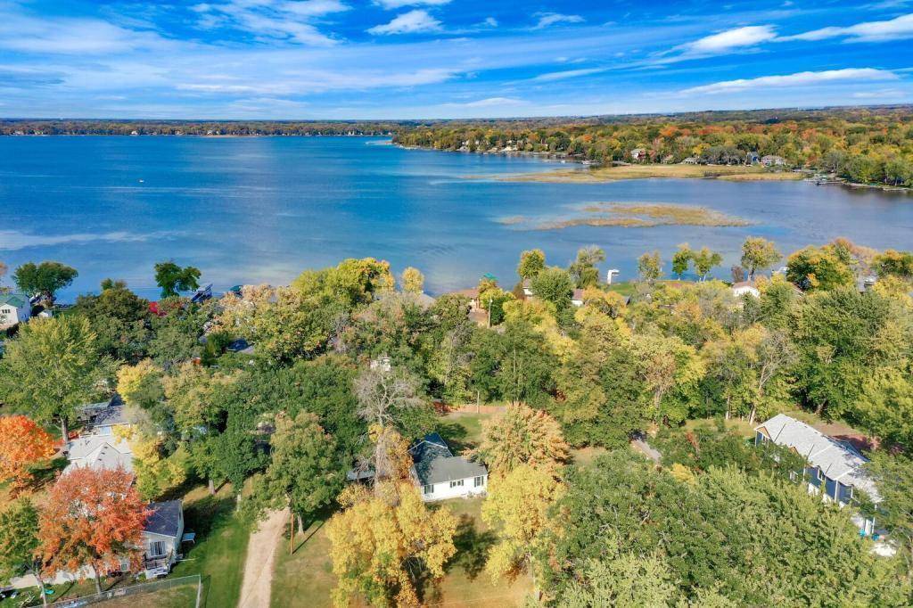 Forest Lake, MN 55025,8xx 18th ST SE
