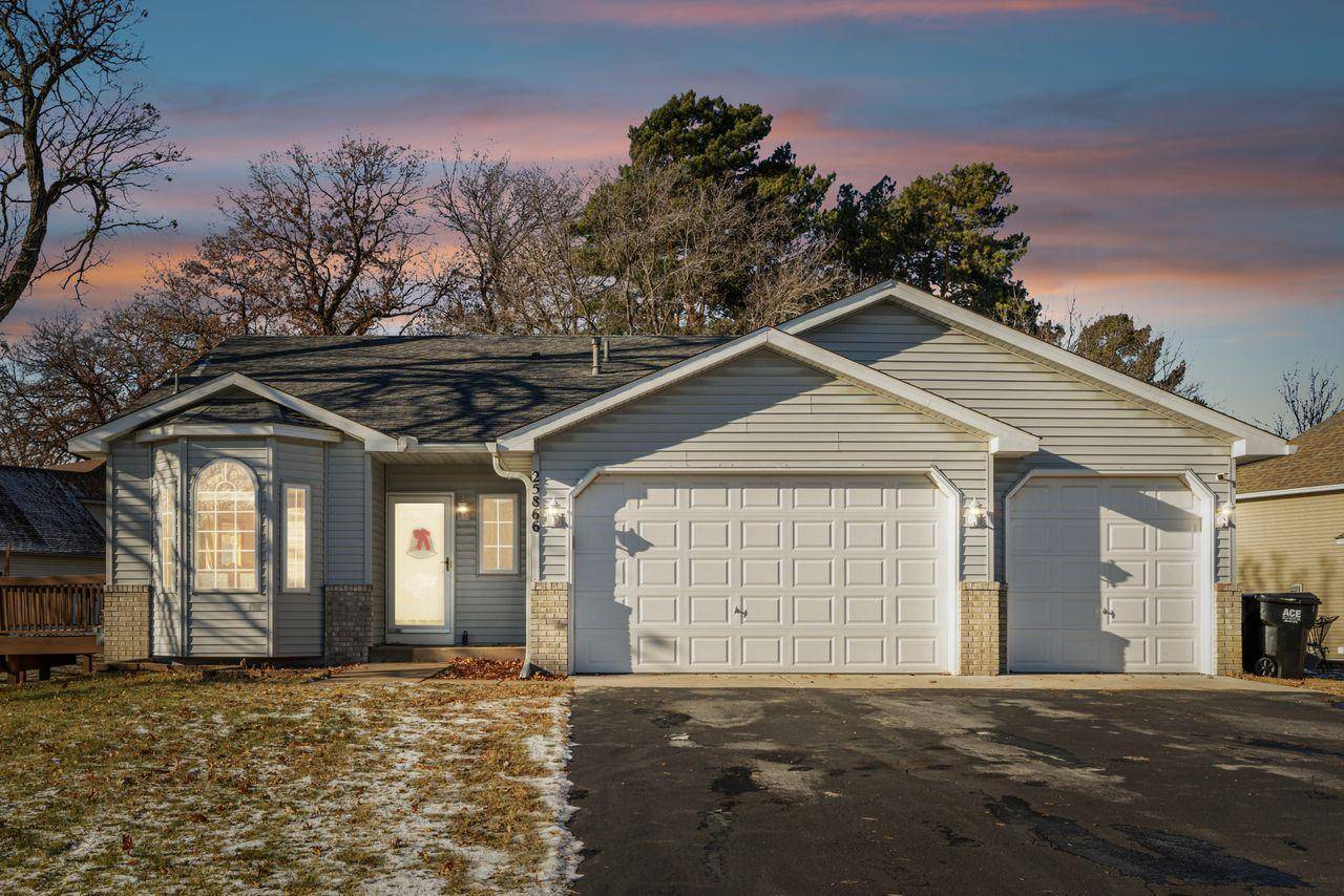 Wyoming, MN 55092,25866 Glen Oak DR