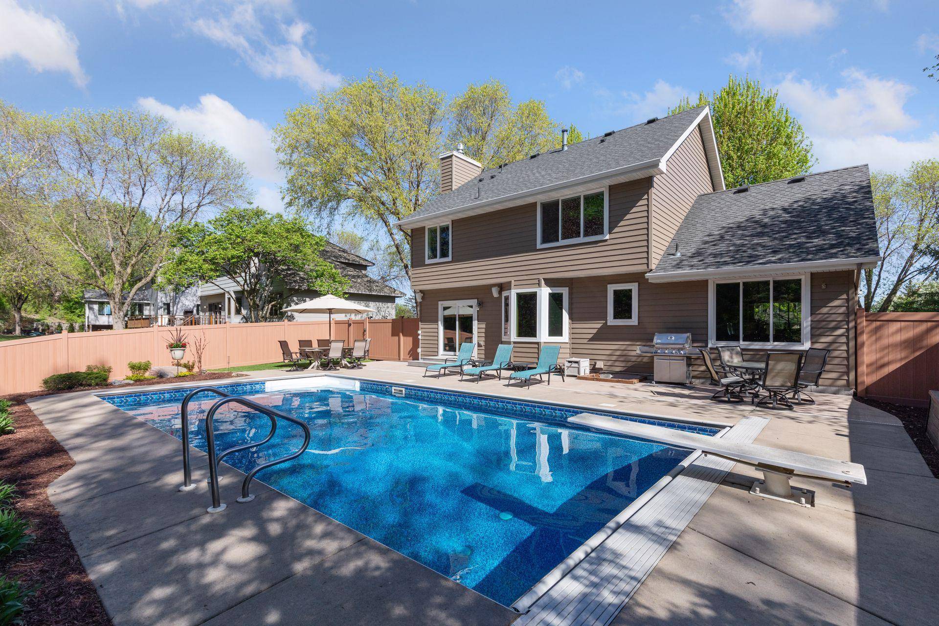 Eagan, MN 55123,4049 Northview TER