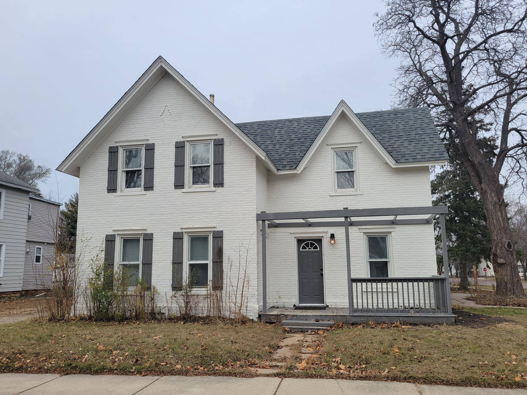 Faribault, MN 55021,504 1st ST NW