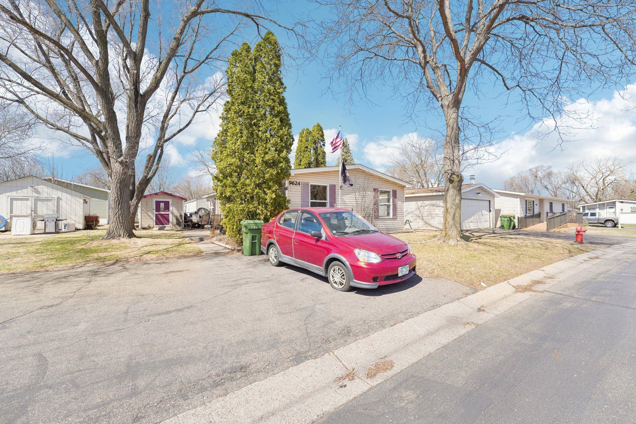 Blaine, MN 55434,9624 Taylor ST NE