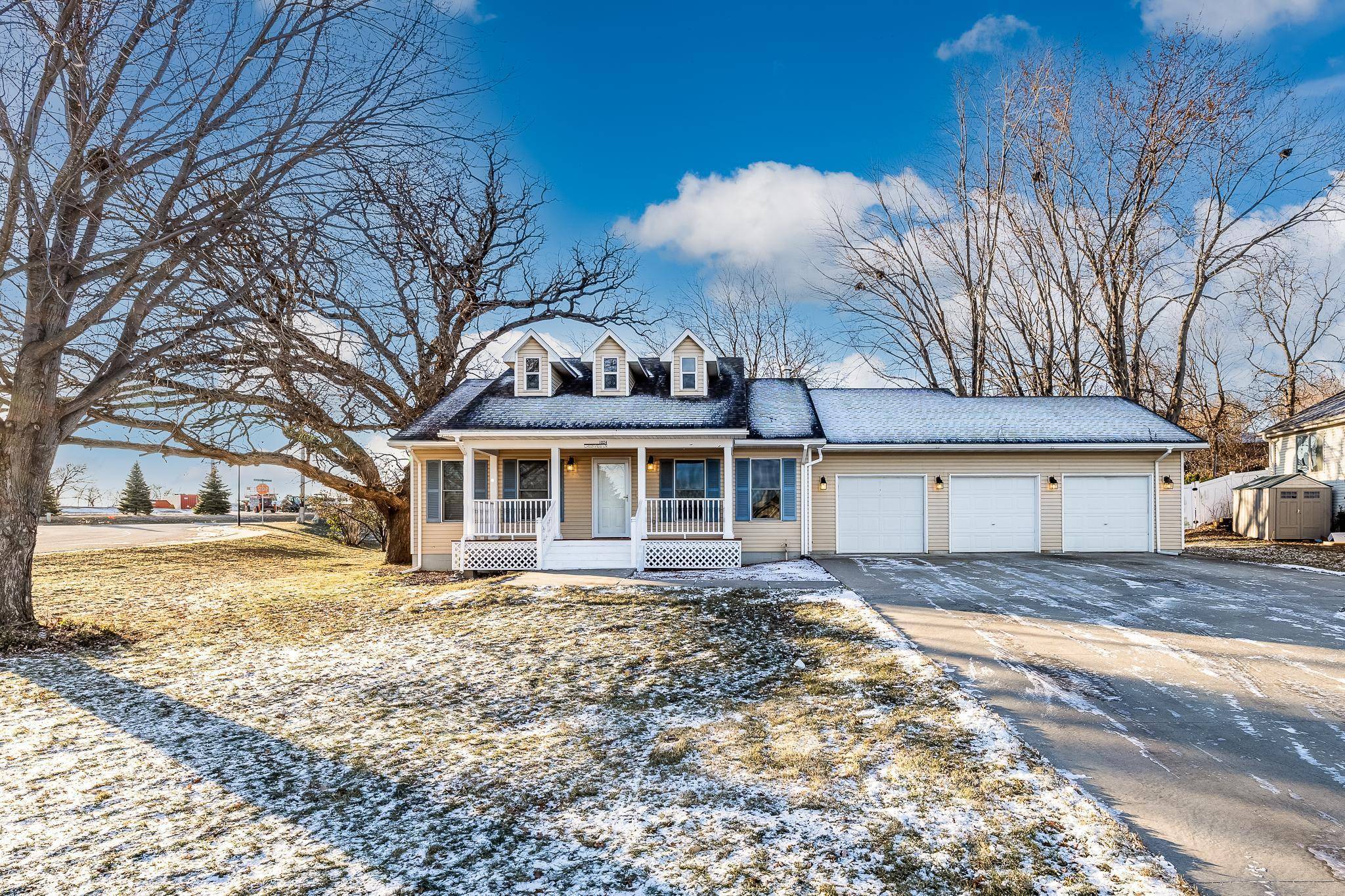 Belle Plaine, MN 56011,1024 Creekview LN