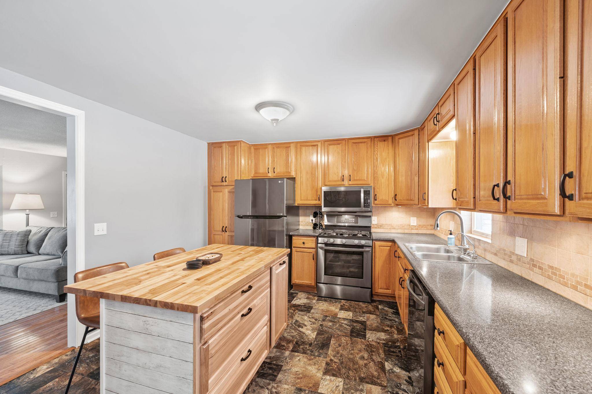Brooklyn Park, MN 55428,7808 Aster DR