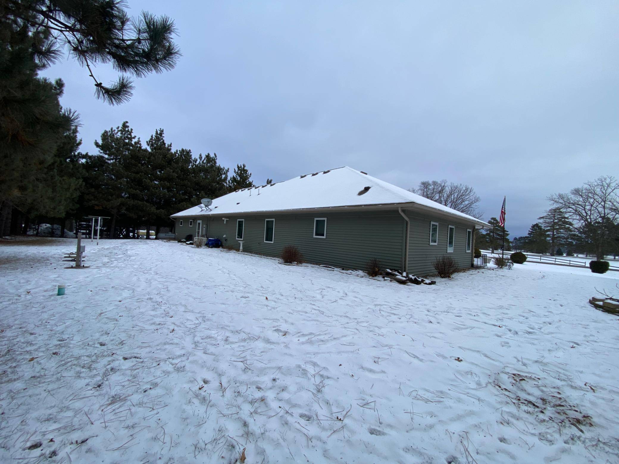 Sturgeon Lake, MN 55783,93725 Lords Lake RD