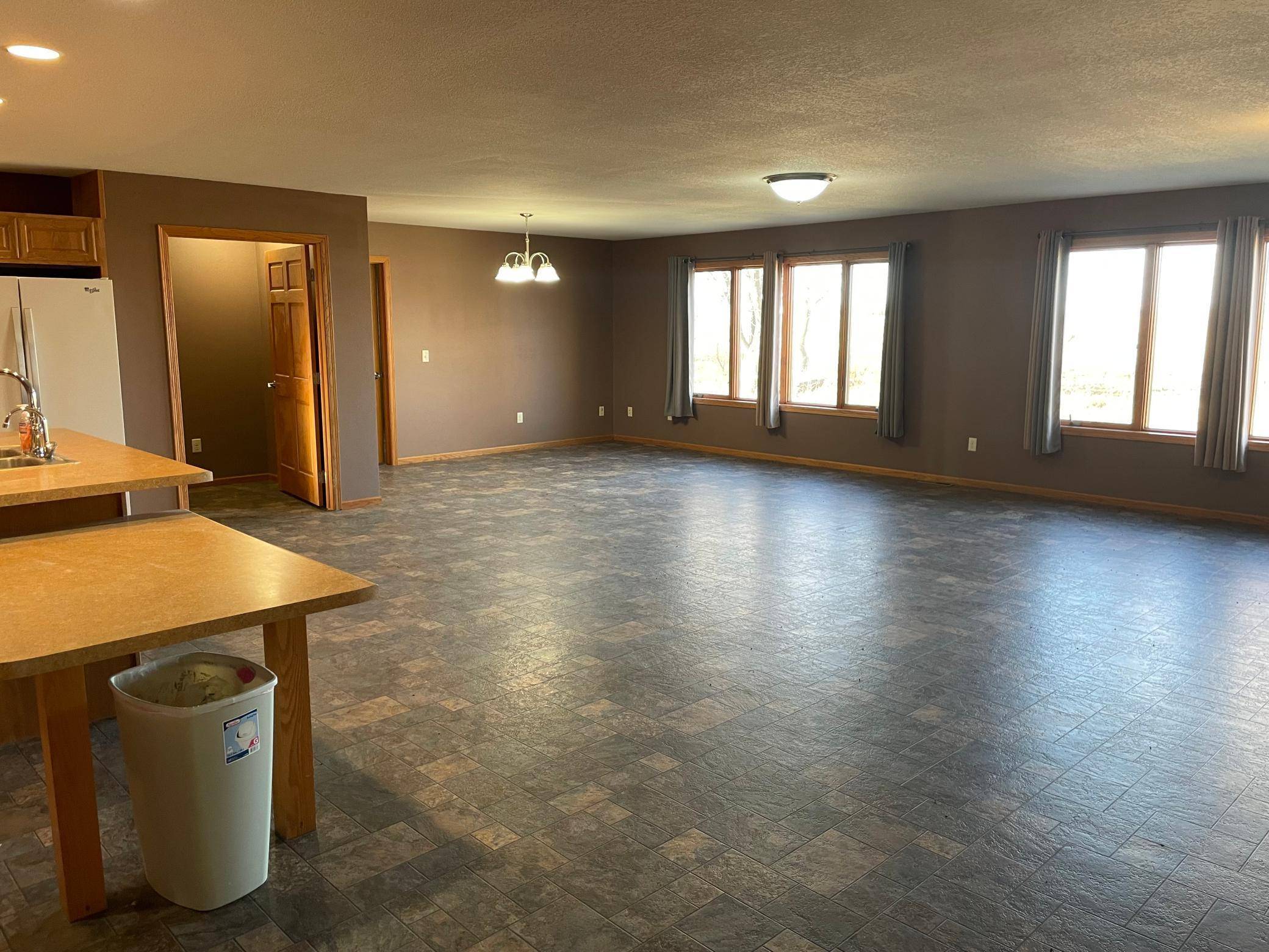 Albert Lea, MN 56007,22600 700th AVE