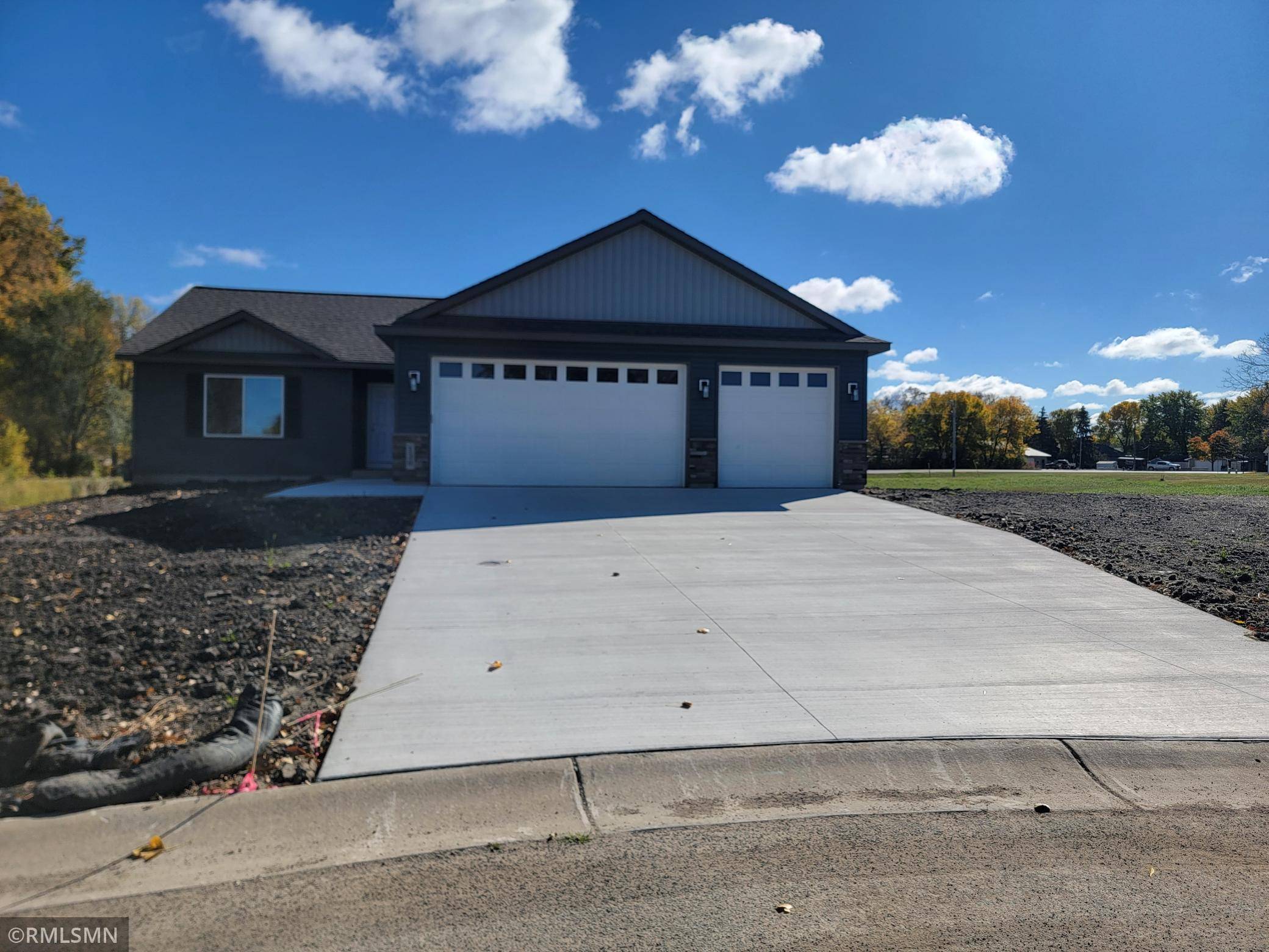 Green Isle, MN 55338,130 Galway PL