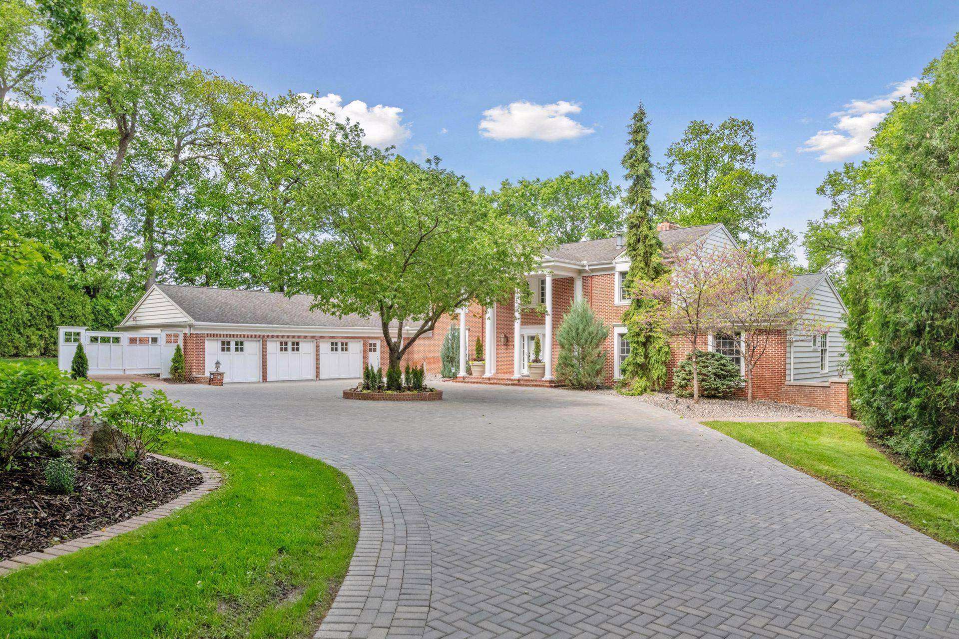 Orono, MN 55391,2496 Old Beach RD