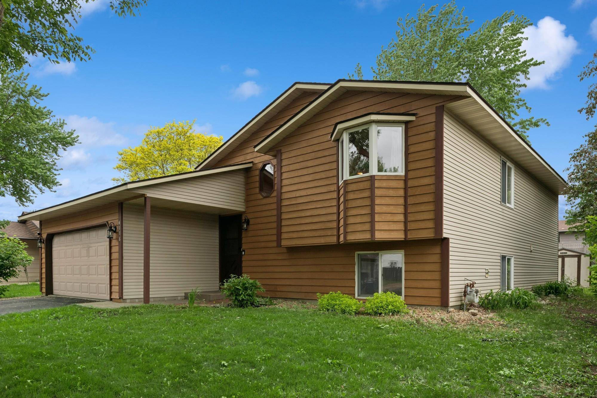 Savage, MN 55378,4118 W 136 1/2 ST