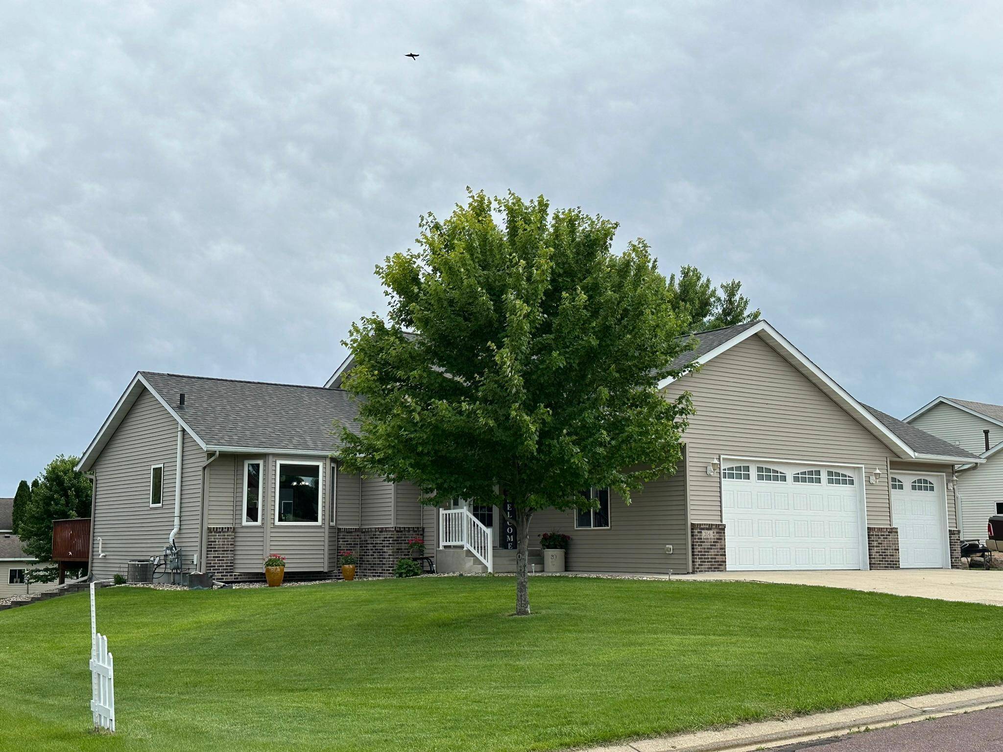 Elysian, MN 56028,204 James DR